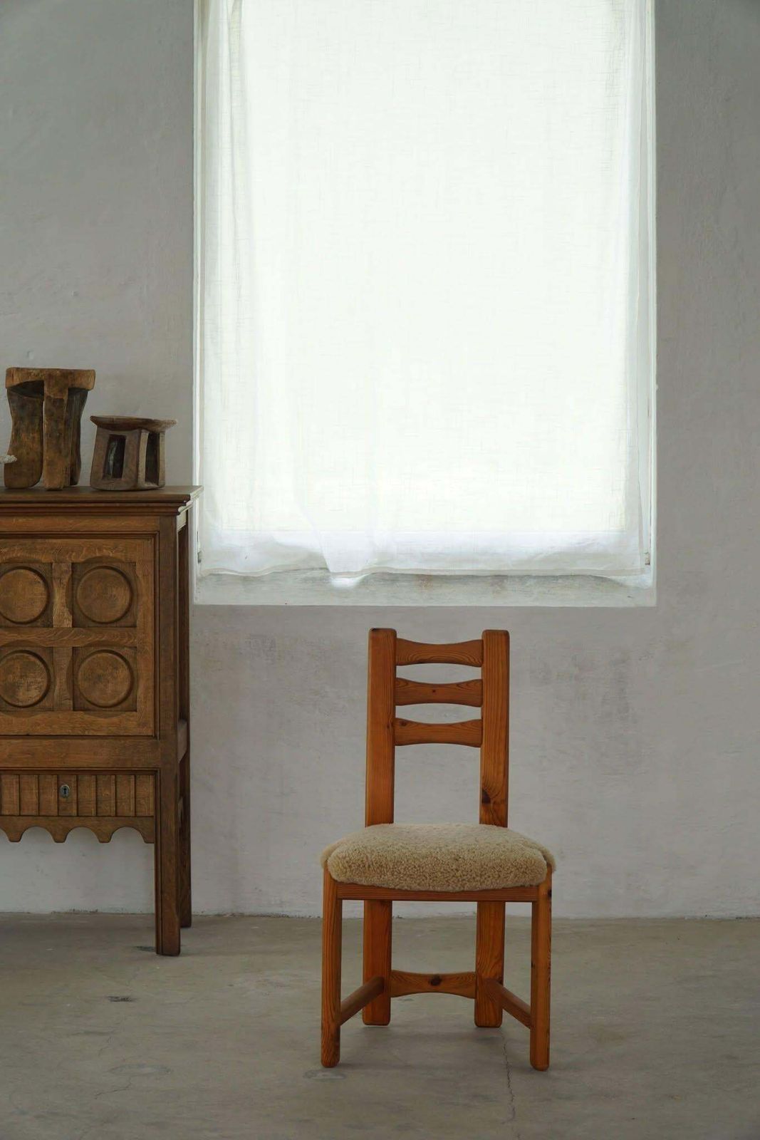 Set Of 12 Brutalist Chairs In Pine & Shearling Lambswool, Danish Modern, 1970s photo Furniture