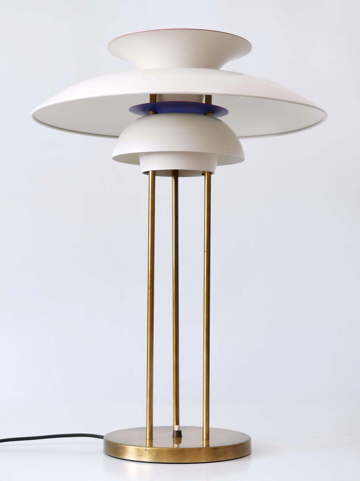 photo furniture Mid Century Modern Ph 5 Table Lamp By Poul Henningsen For Louis Poulsen 1960s