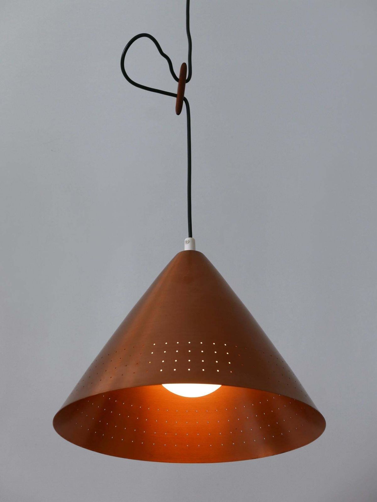 photo vinterior Rare Mid Century Modern Scandinavian Copper Pendant Lamp Or Hanging Light  1960s