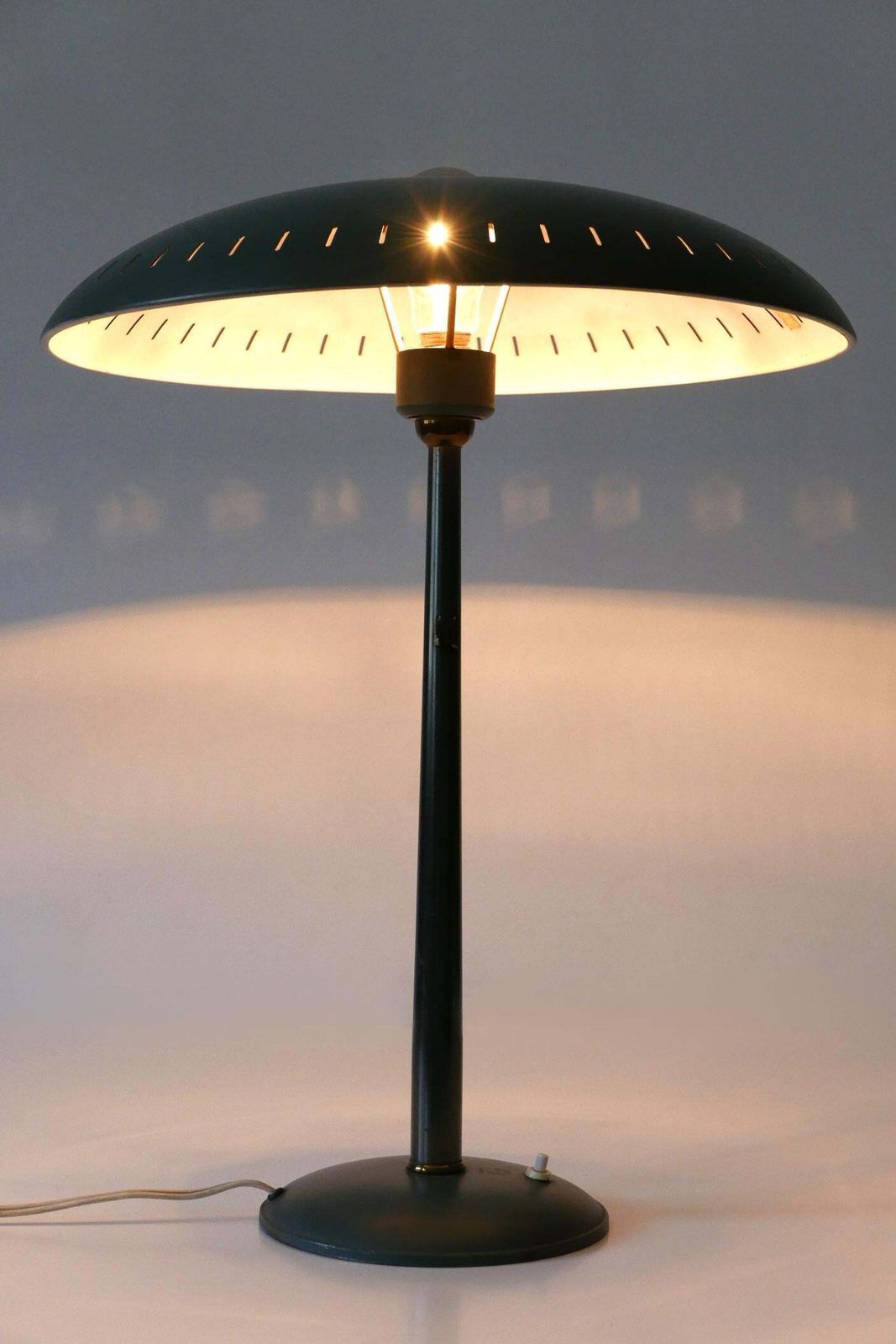 photo vintage Mid Century Timor Table Lamp Or Desk Light By Louis Kalff For Philips 1950s