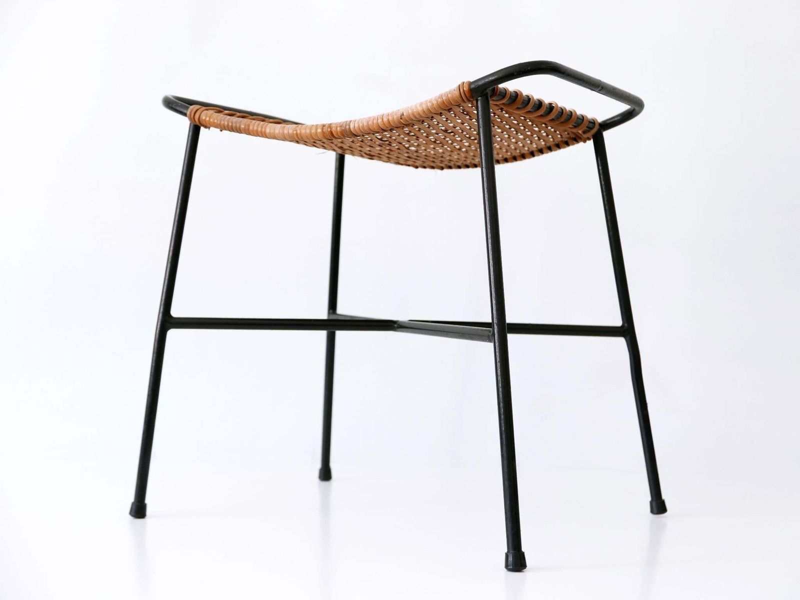 photo vinterior Set Of Two Lovely Mid Century Modern Rattan Stools Germany 1960s
