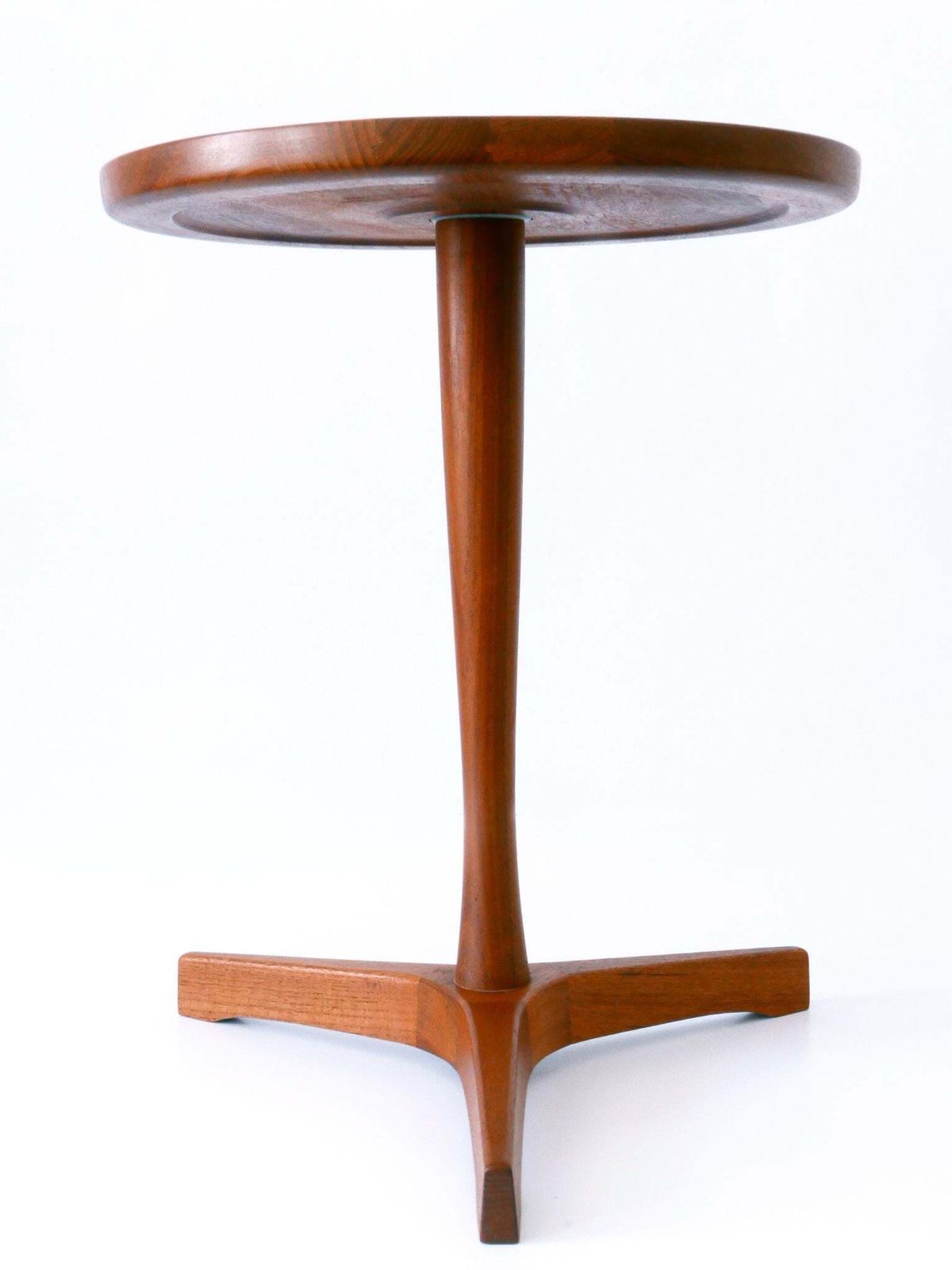 Elegant Mid Century Modern Teak Side Table By Hans C. Andersen For Artek 1960s photo 1991.0