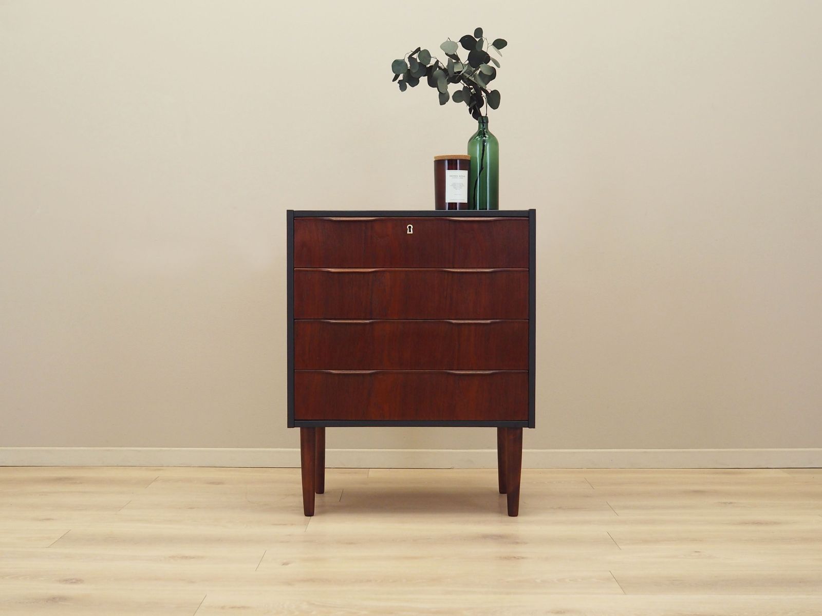 Teakhouten Ladekast, Deens Design, Jaren 1970, Productie: Denemarken photo furniture