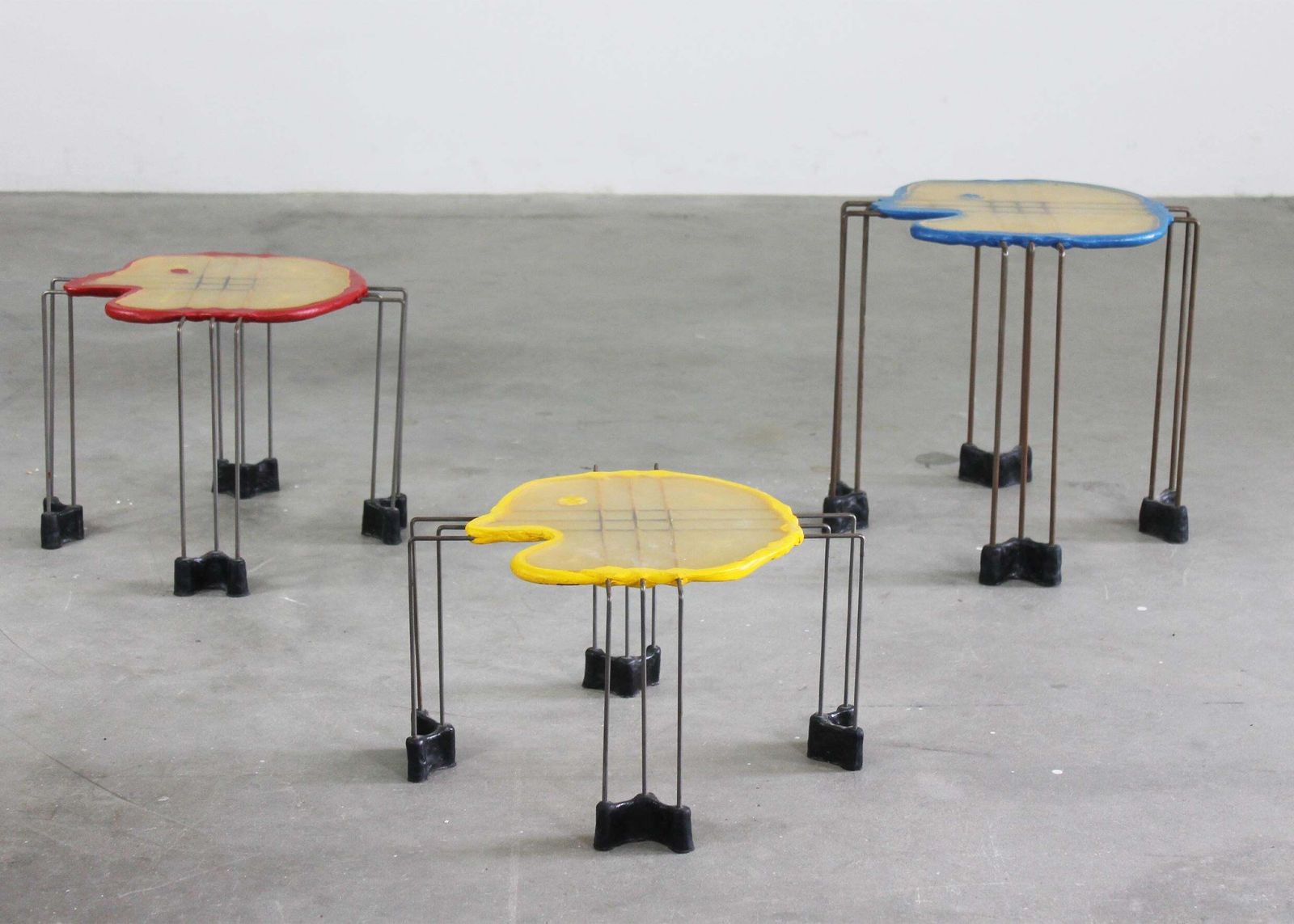 Gaetano Pesce Set Of Three Nesting Play Tables In Resin By Fish Design 1999 photo furniture