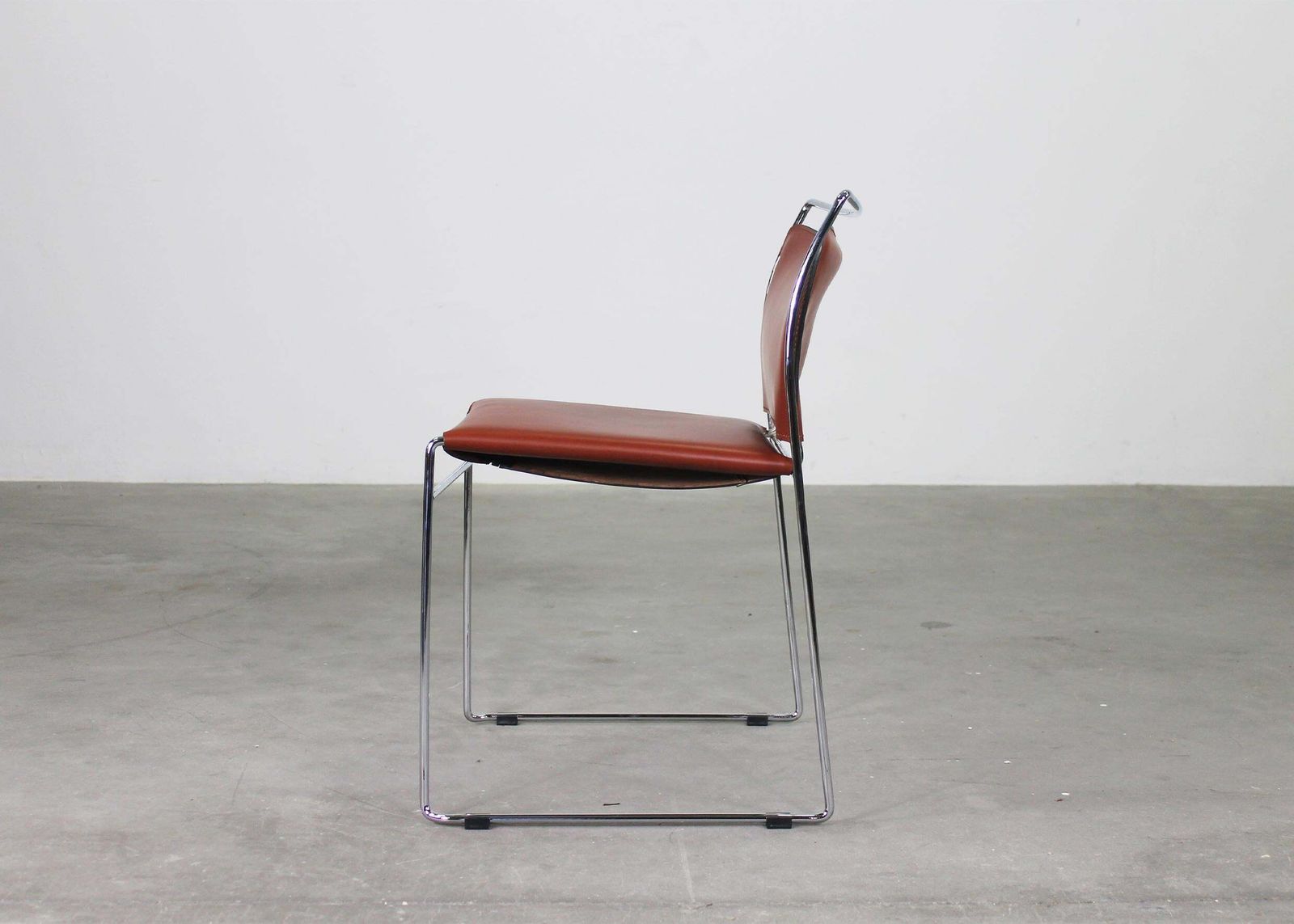 Kazuhide Takahama Set Of Twelve Tulu Chairs In Leather And Steel By Simon Gavina photo buy