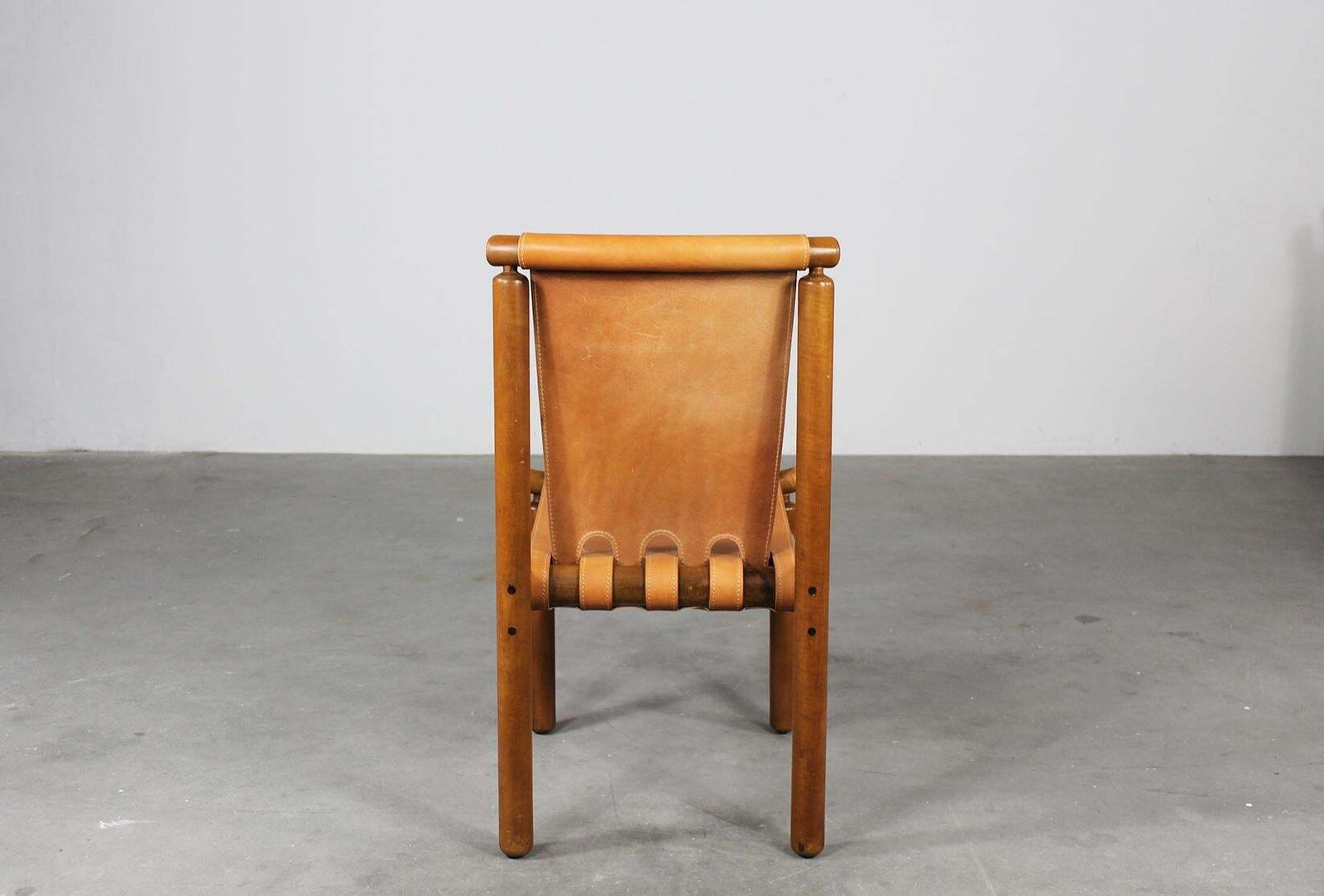 photo vinterior Ilmari Tapiovaara Set Of Twelve Dining Chairs By Permanente Mobili Cantù 1950s