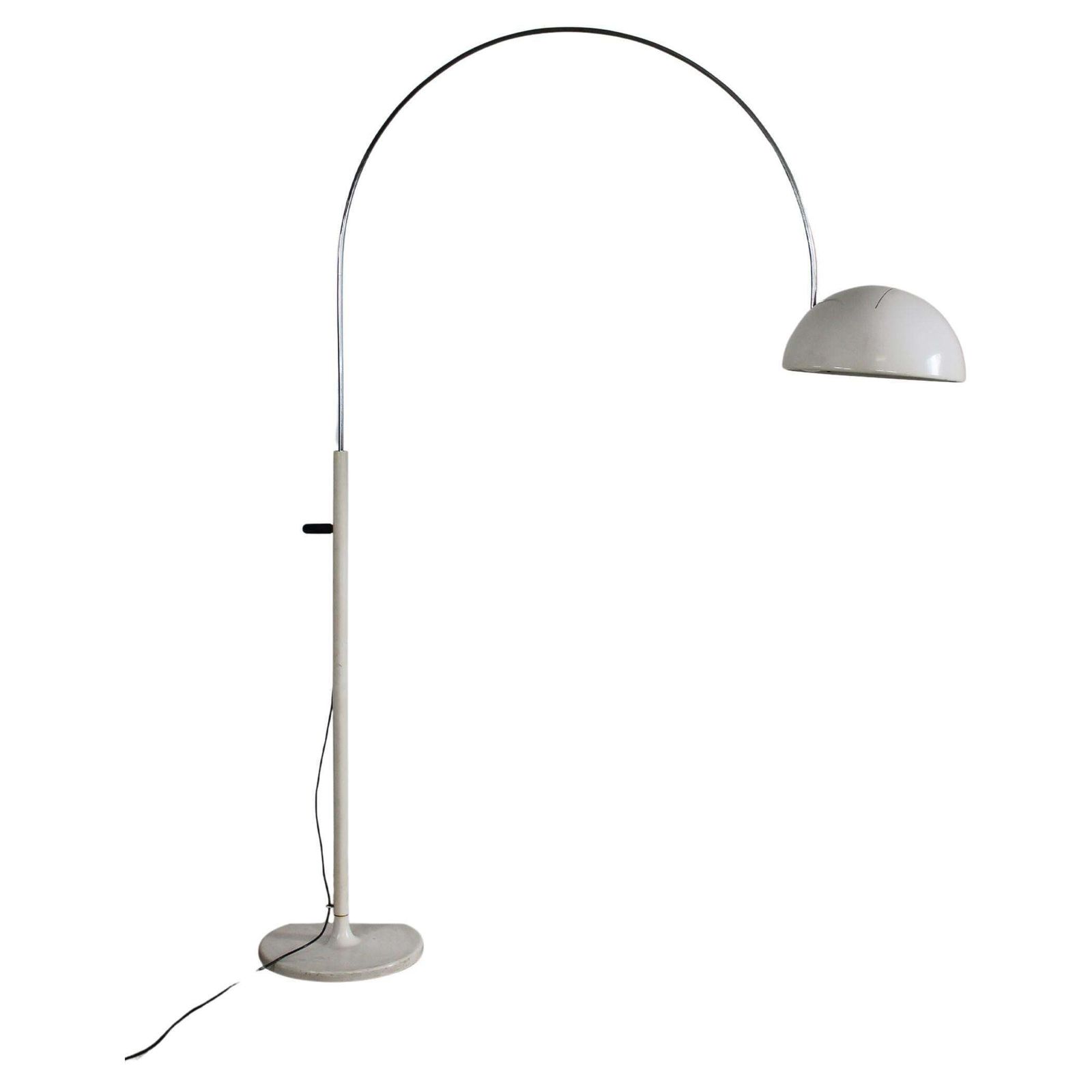 Joe Colombo Coupè 3320r Floor Lamp In White Lacquered Metal By Oluce 1967 Italy