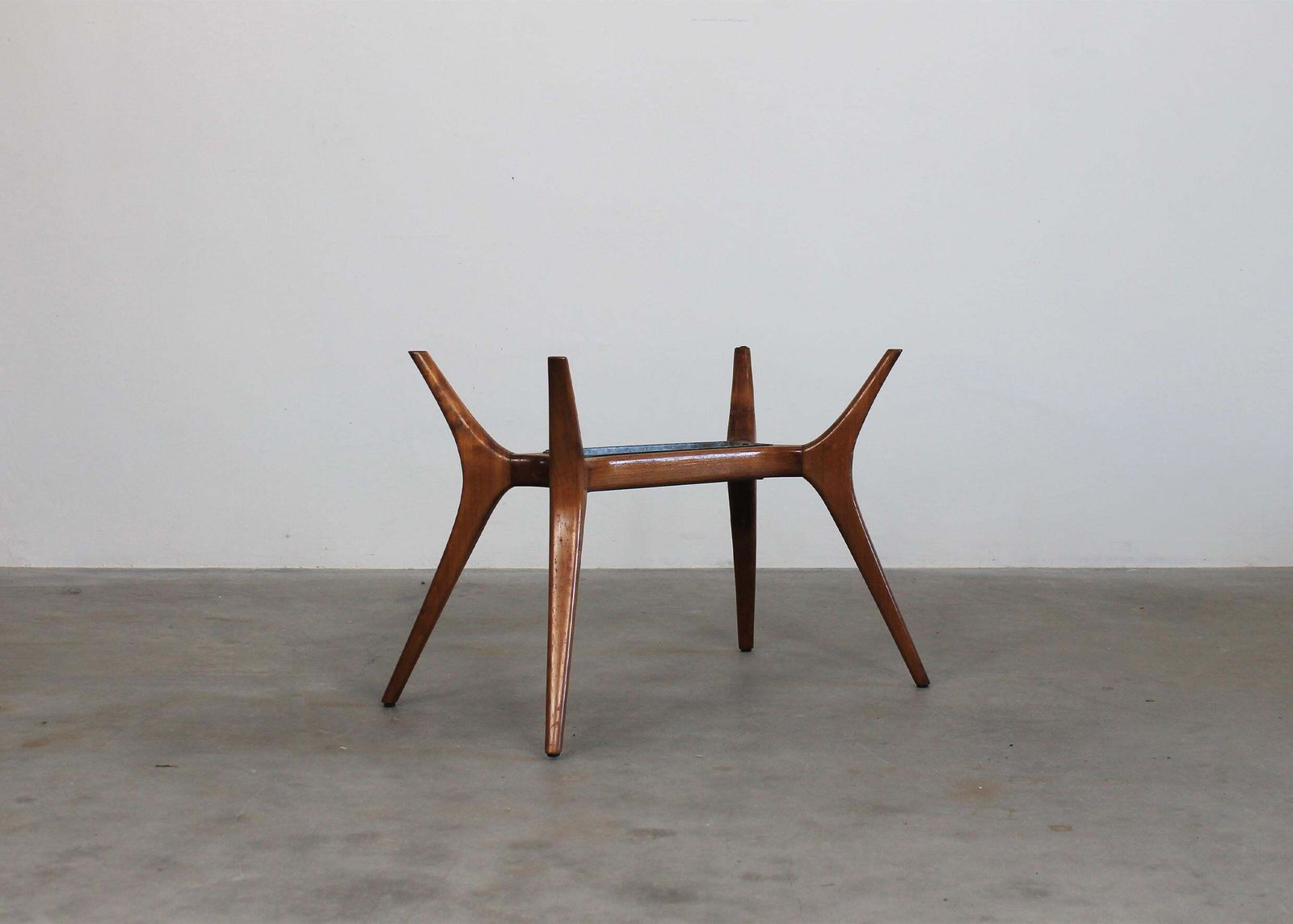 Gio Ponti Occasional Table In Wood And Glass By Figli Di Amedeo Cassina 1950s photo vinterior