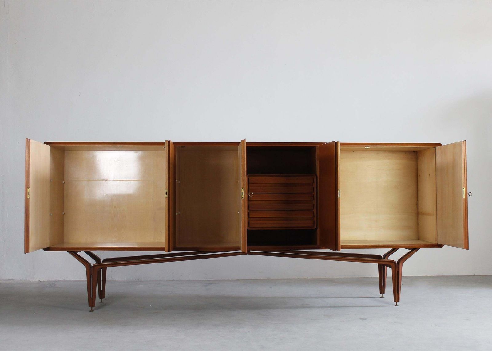 Sideboard In Wood And Brass By Galleria Mobili D'arte Italy 1950s photo vinterior