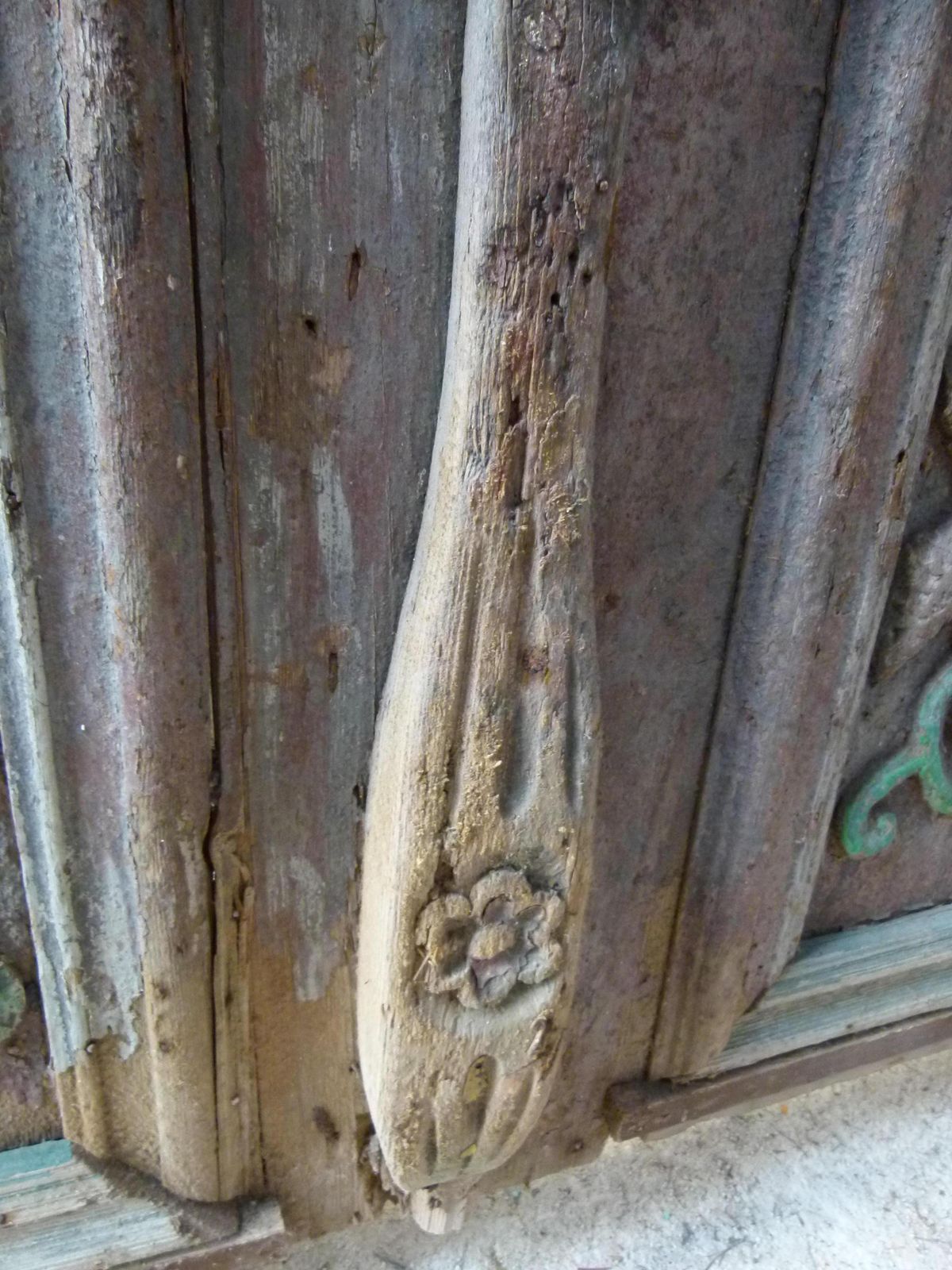 19th Century Wooden Double Front Door In Art Nouveau Style, Spain photo buy