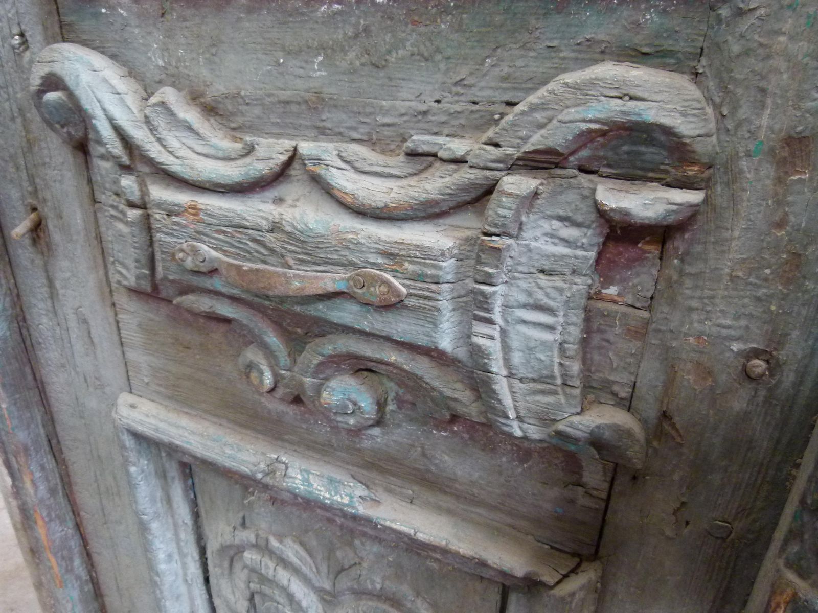 19th Century Wooden Double Front Door In Art Nouveau Style photo buy