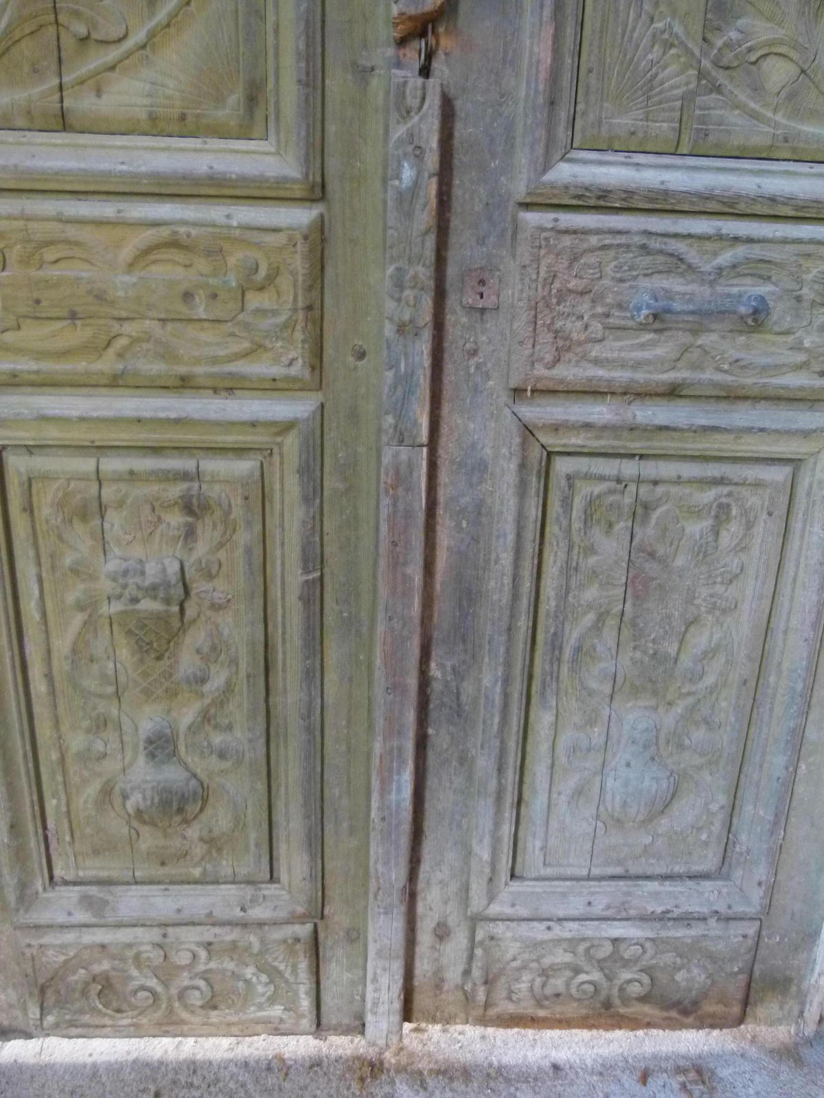 19th Century Wooden Double Front Door In Art Nouveau Style photo for sale