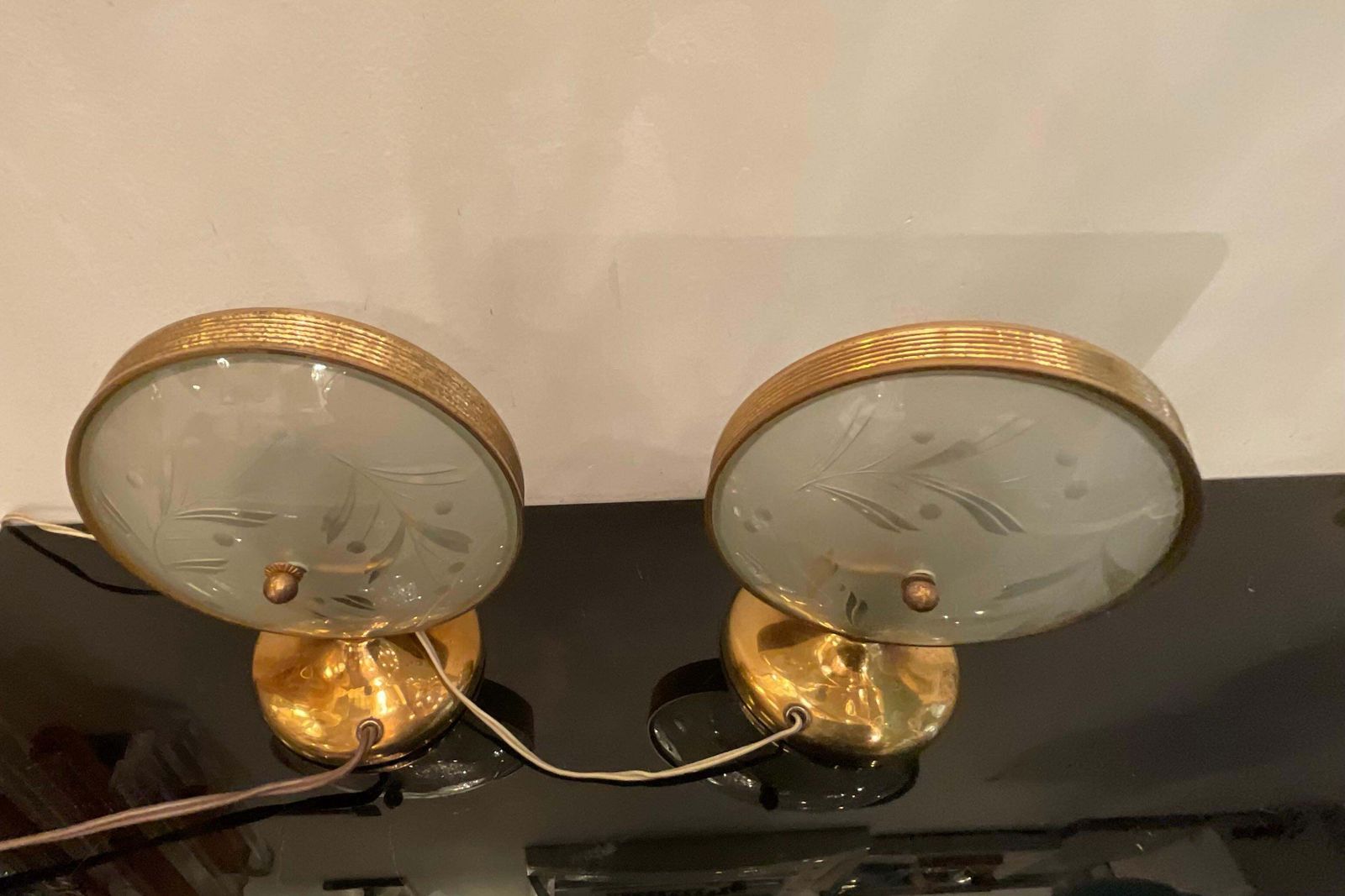 photo vinterior Fontanarte   Pietro Chiesa   Pair Of Lamps 1950s
