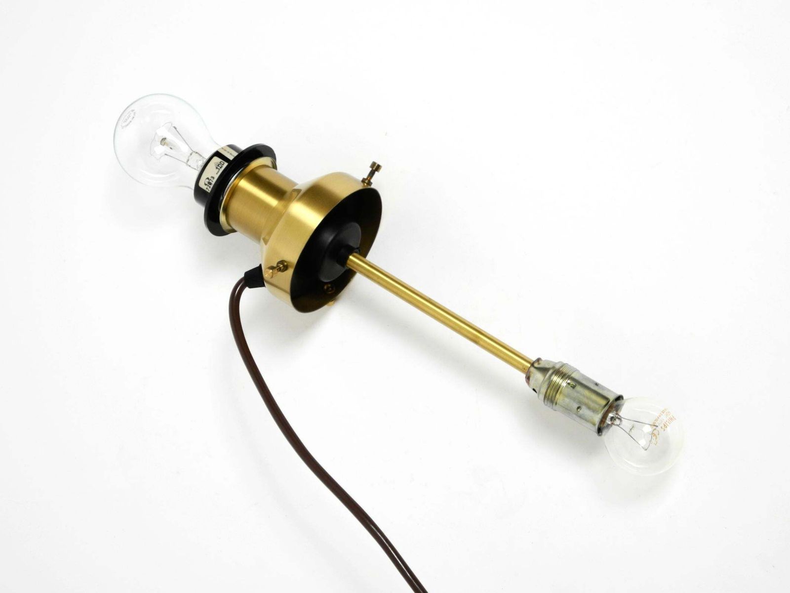 photo vinterior 70s Putzler Table Lamp With Illuminated Glass Body And Shade Made Of Dupion Silk