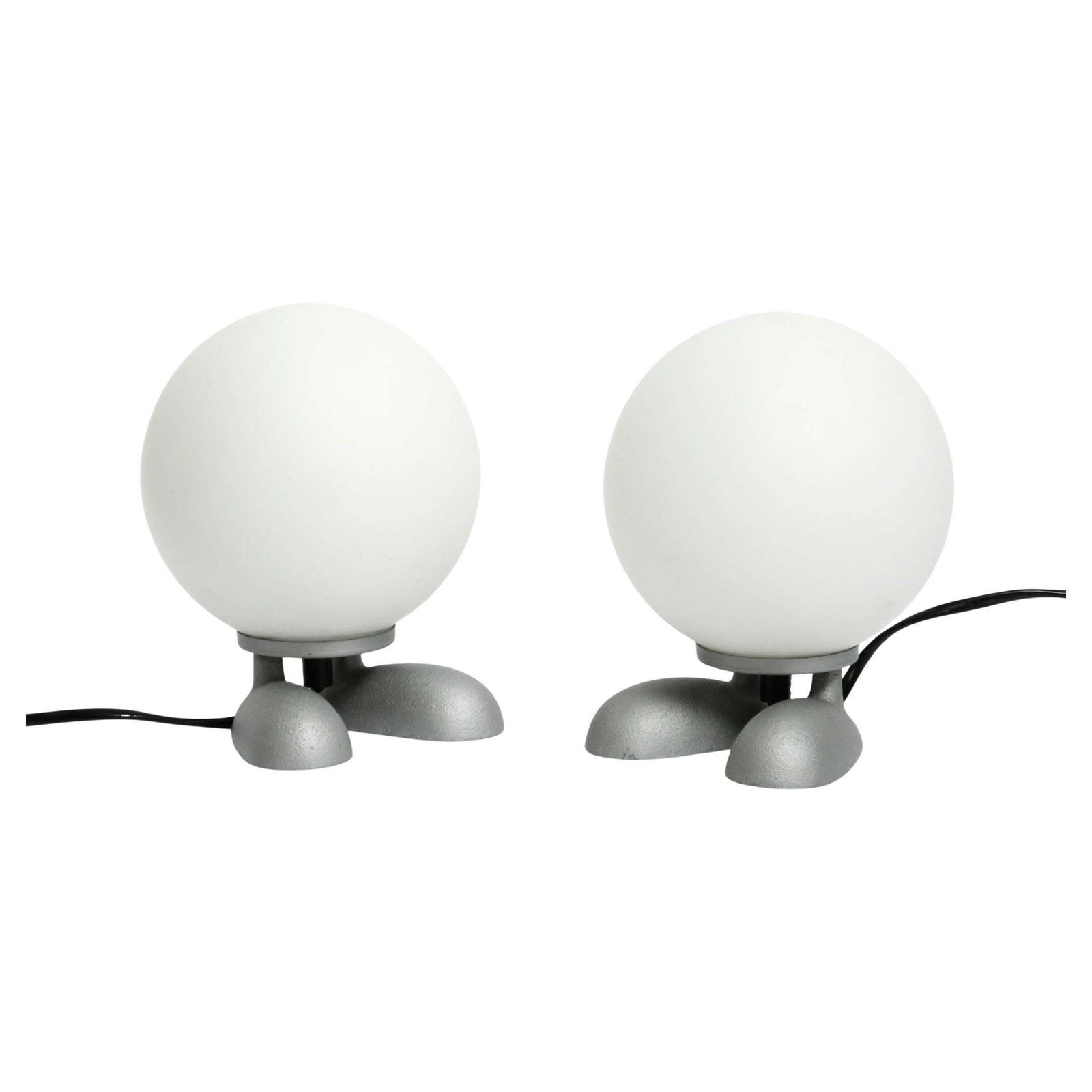 Pair Of 1990s Table Lamps With A Cast Aluminum Base With Feet Made By Sompex