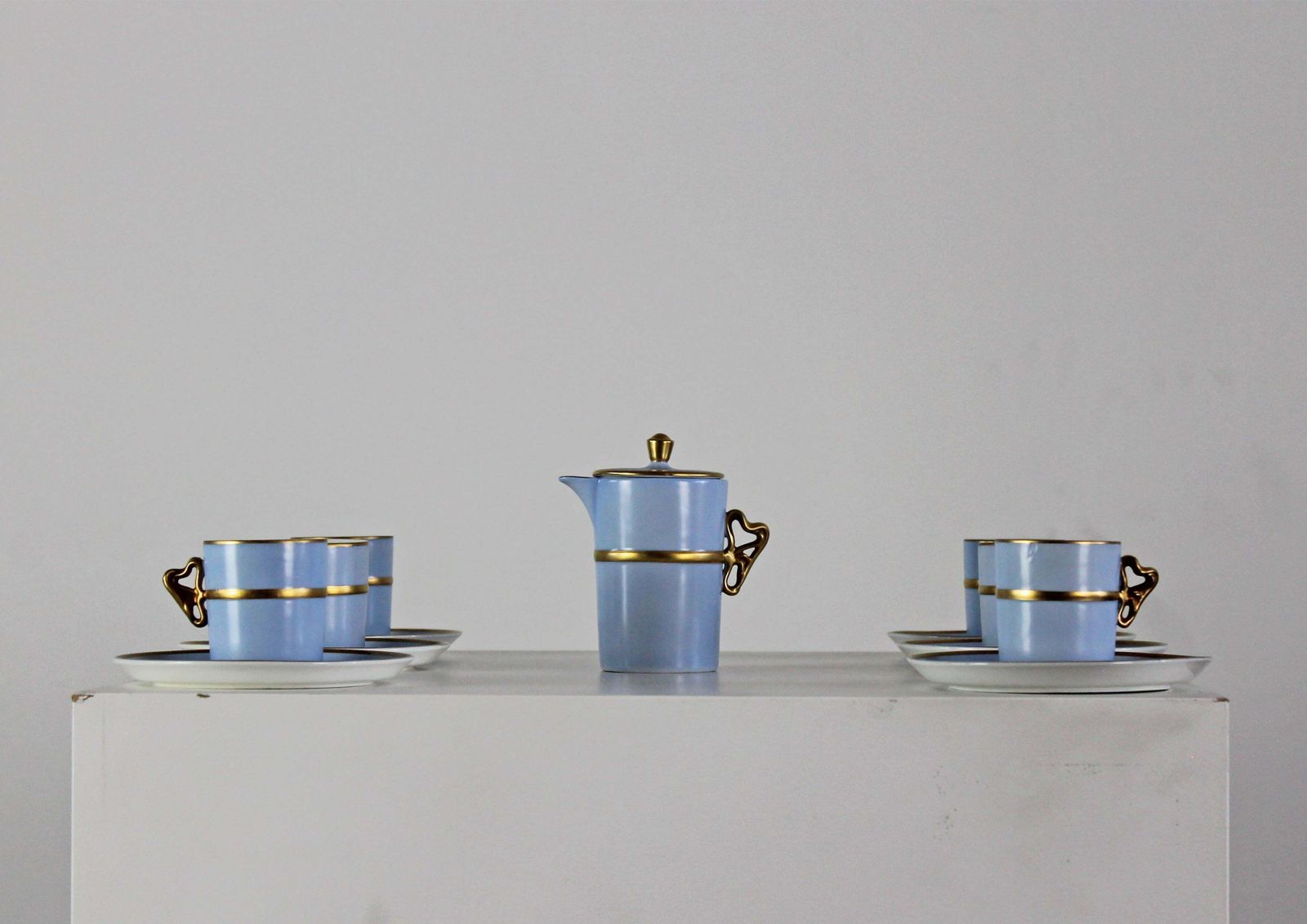 Antonia Campi Tea Service For Six In Porcelain And Gold Decorations By Laveno photo 1045.0