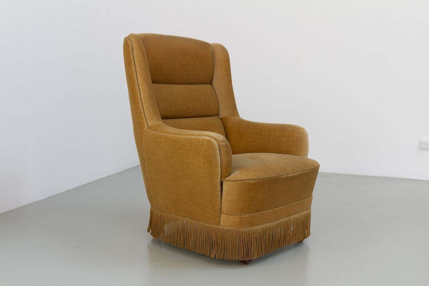 Danish Mid Century Velvet Lounge Chair, 1960s. photo vinterior