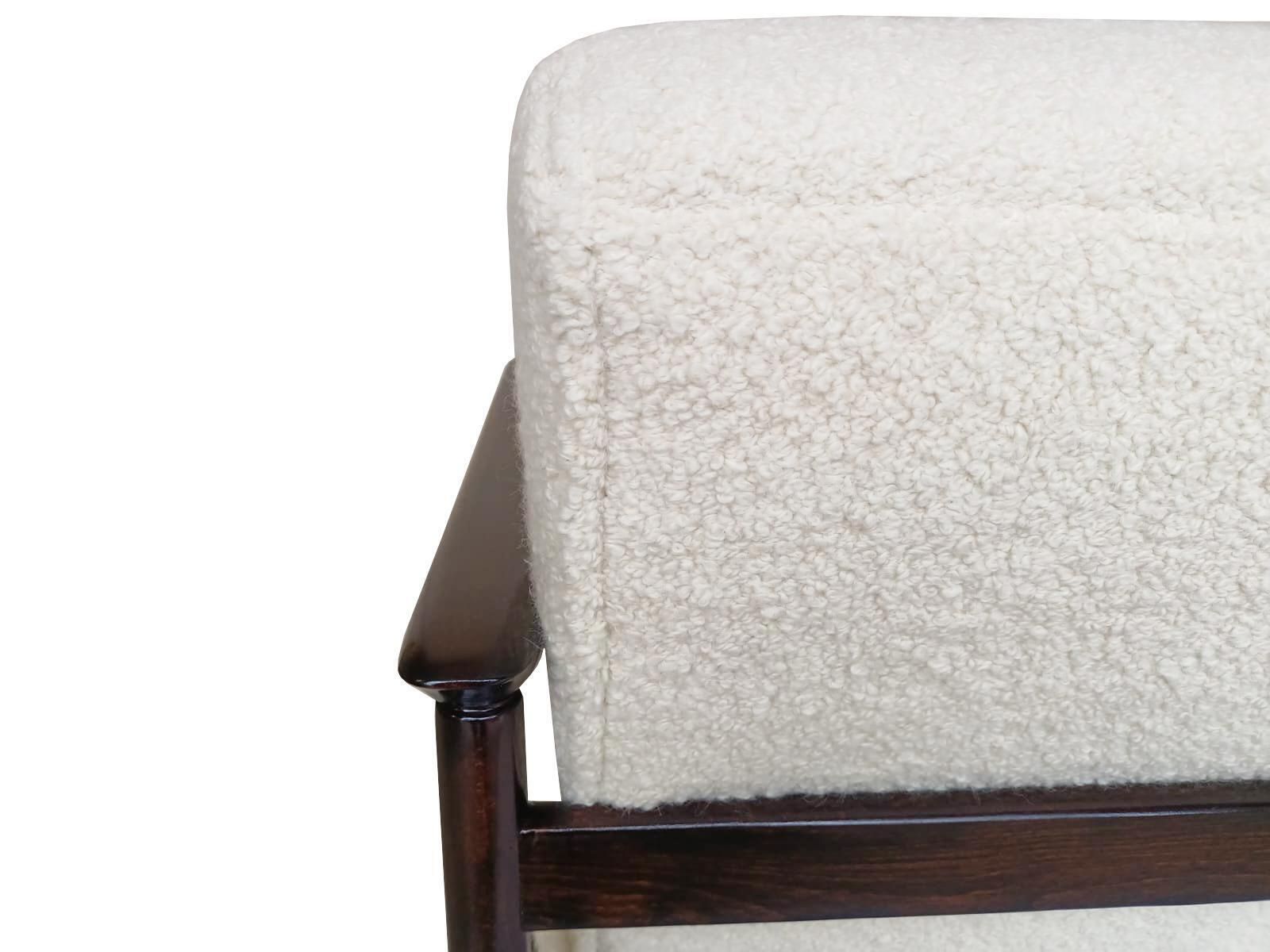 Pair Of Mid Century White Boucle Armchairs, Gfm 142, Edmund Homa, Europe, 1960s photo vinterior