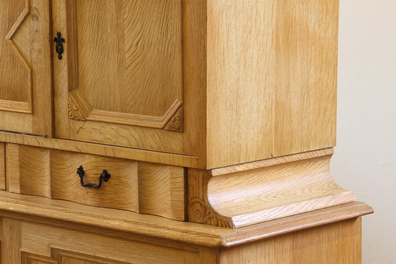 photo for sale Vintage 1960s Oak Cabinet   Cupboard Style Of Danish Design Henning Kjærnulf