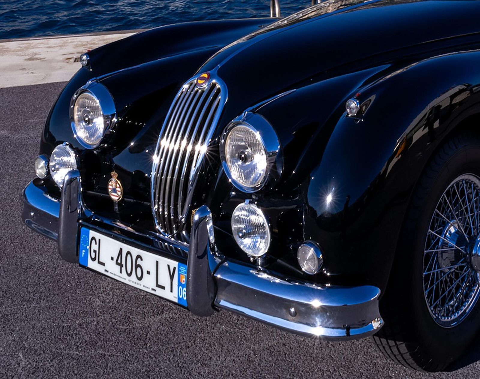 Franck Leclerc Franck Leclerc Photograph Jaguar Xk 2 2024 photo furniture