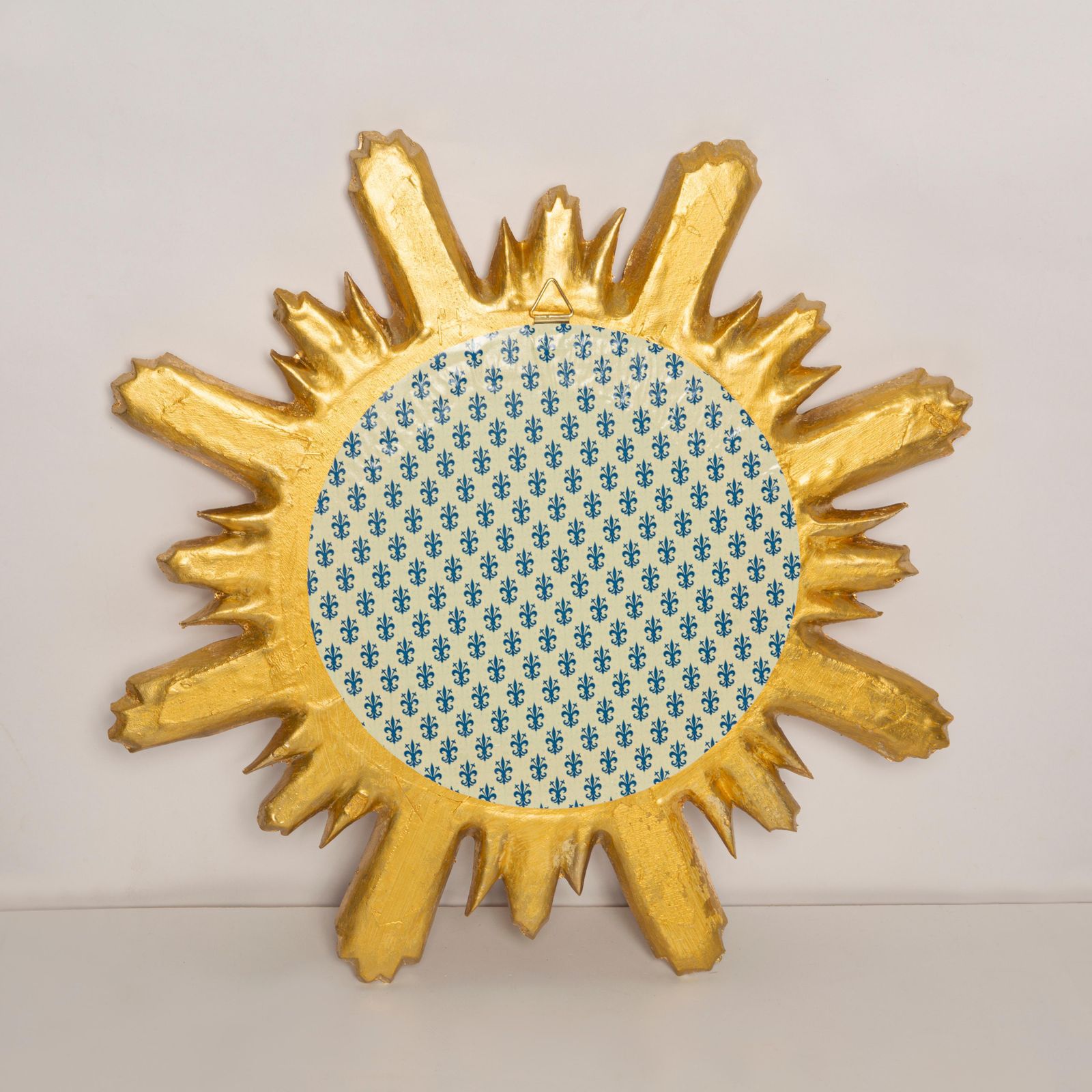 photo furniture Mid Century, Modern Gold Italian Big Sunburst Mirror, Giltwood, 1960s