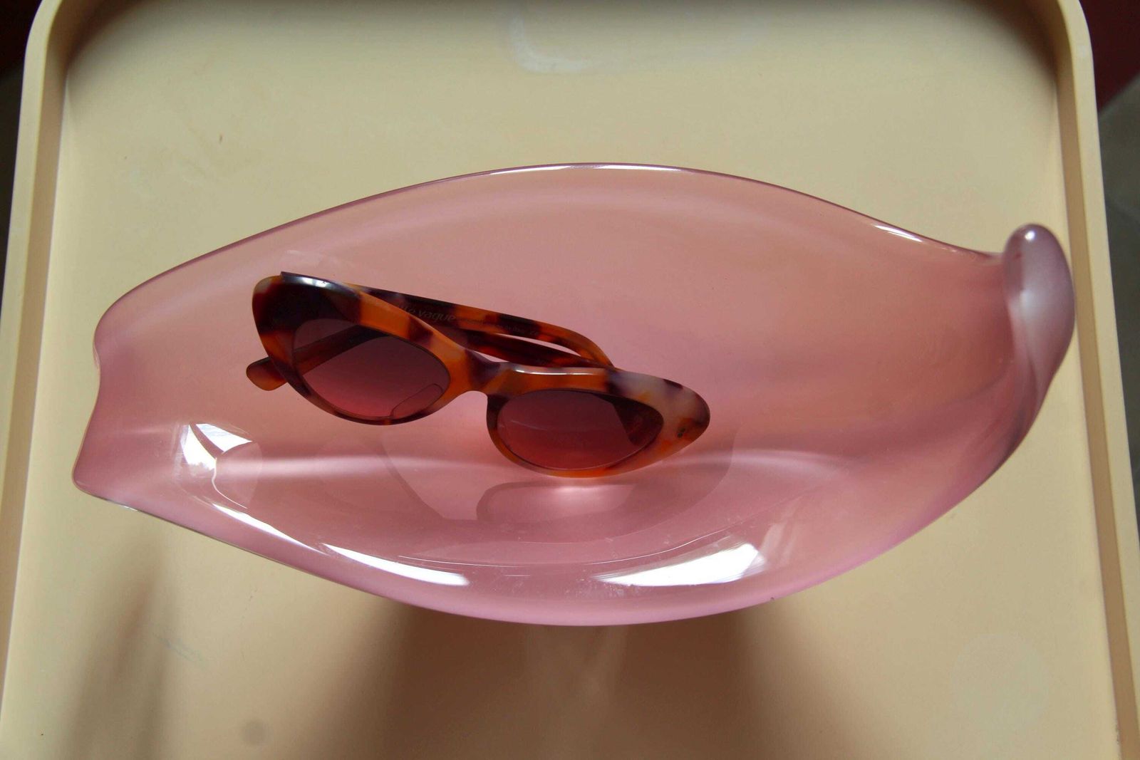 Gaura, Vintage Pink Murano Vase / Catchall / Bowl, Italy, 1970s photo vintage
