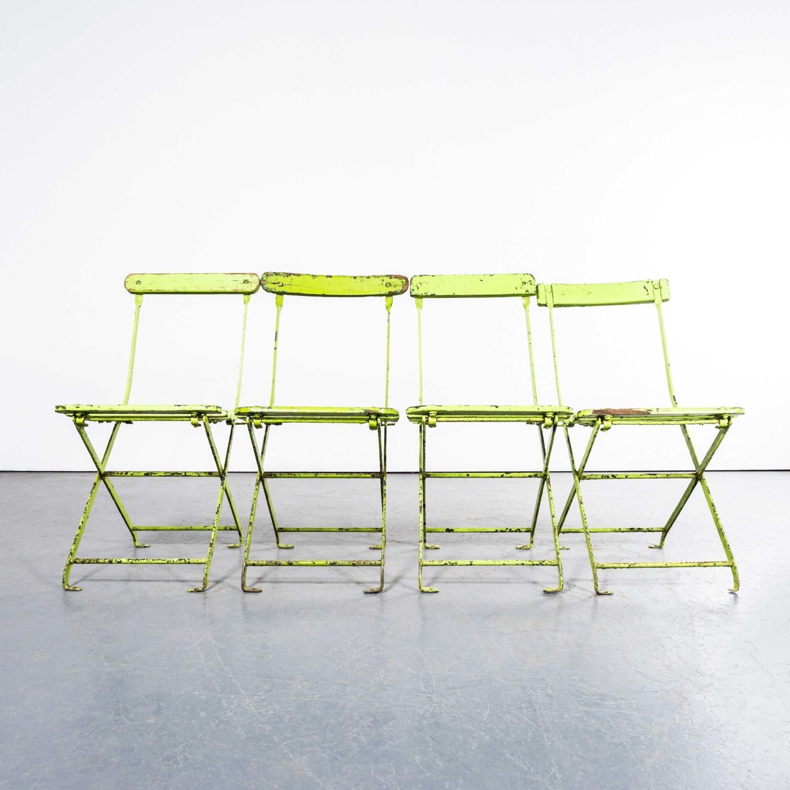 1950’s Original English Pavilion Lime Green Folding Chairs photo vinterior
