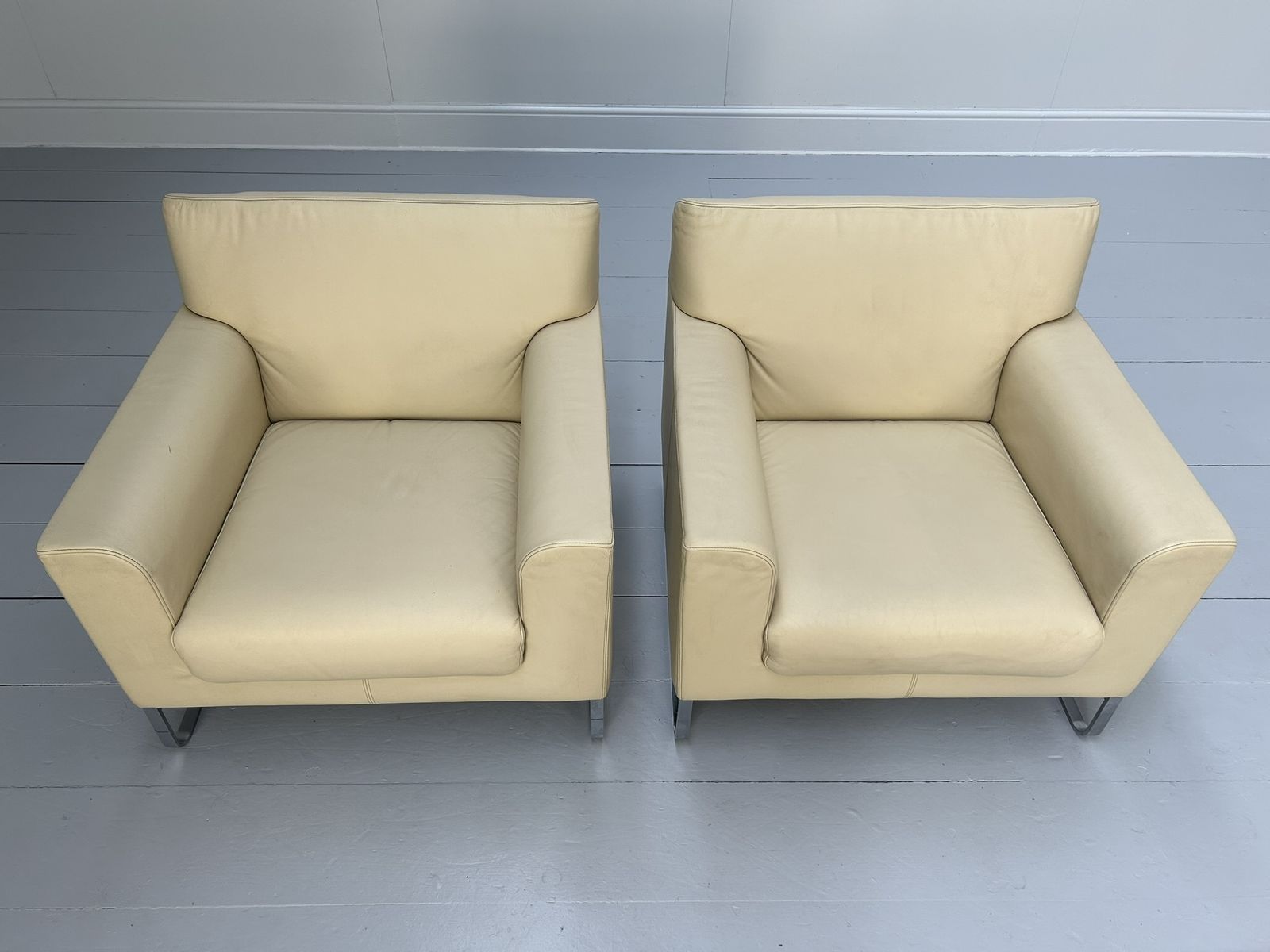 Pair Of Walter Knoll “Morgan 465” Armchairs – In Cream Leather photo 1900.0