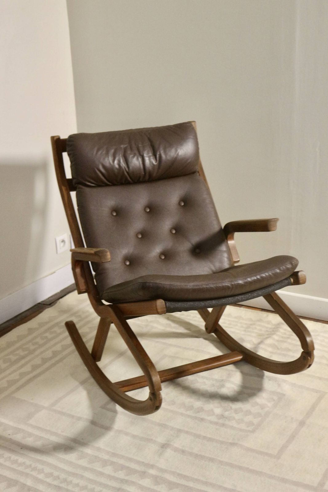 photo for sale Rocking Chair Design Norway 1960s Teak Wood Year 60 Ref Paolo