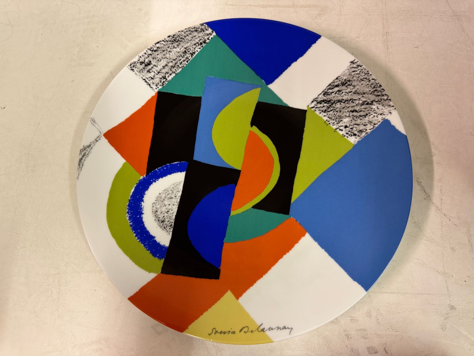 Sonia Delaunay For Artcurial, Rythmes Circulaires, Limited Edition Porcelain Plate, France photo Home Decor
