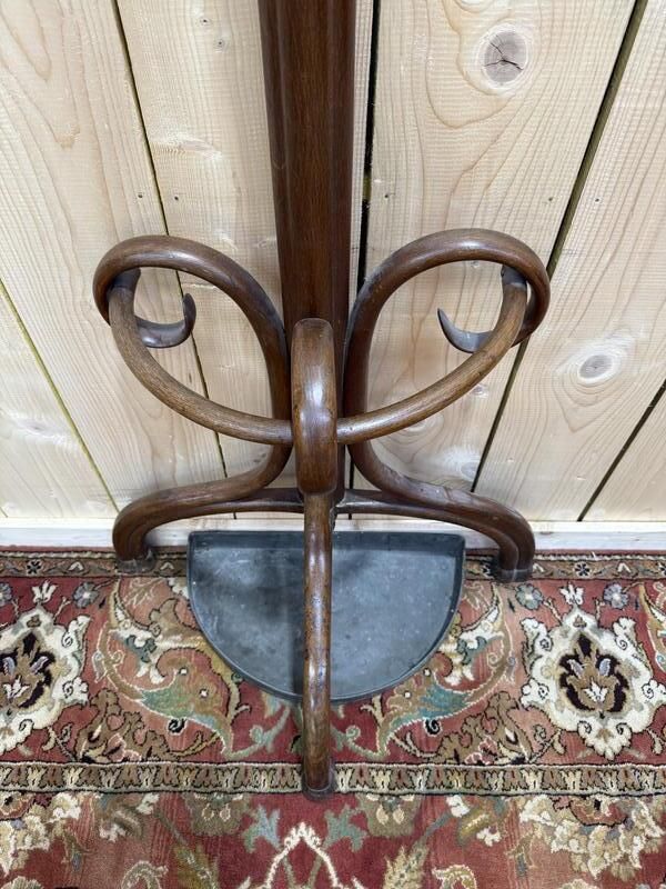 Portemanteau   Perroquet Thonet En Bois Courbé photo 900.0