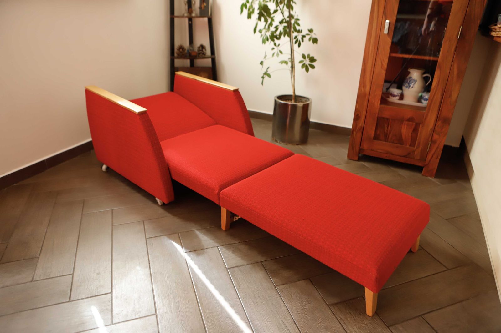 Rondo Convertible Armchair, 1980s photo furniture
