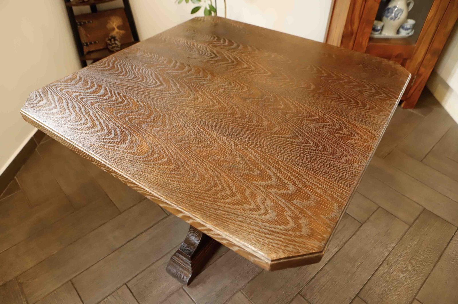 photo buy Rustic Oak Table With Central Base