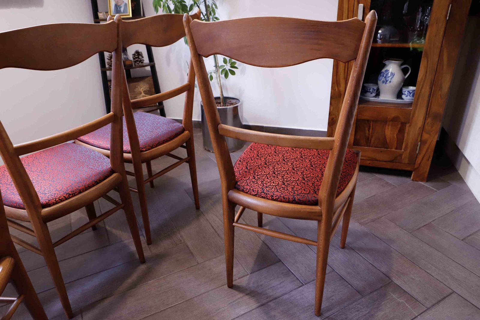 photo buy Set Of Retro Dining Chairs – Dřevotvar Jablonné Nad Orlicí