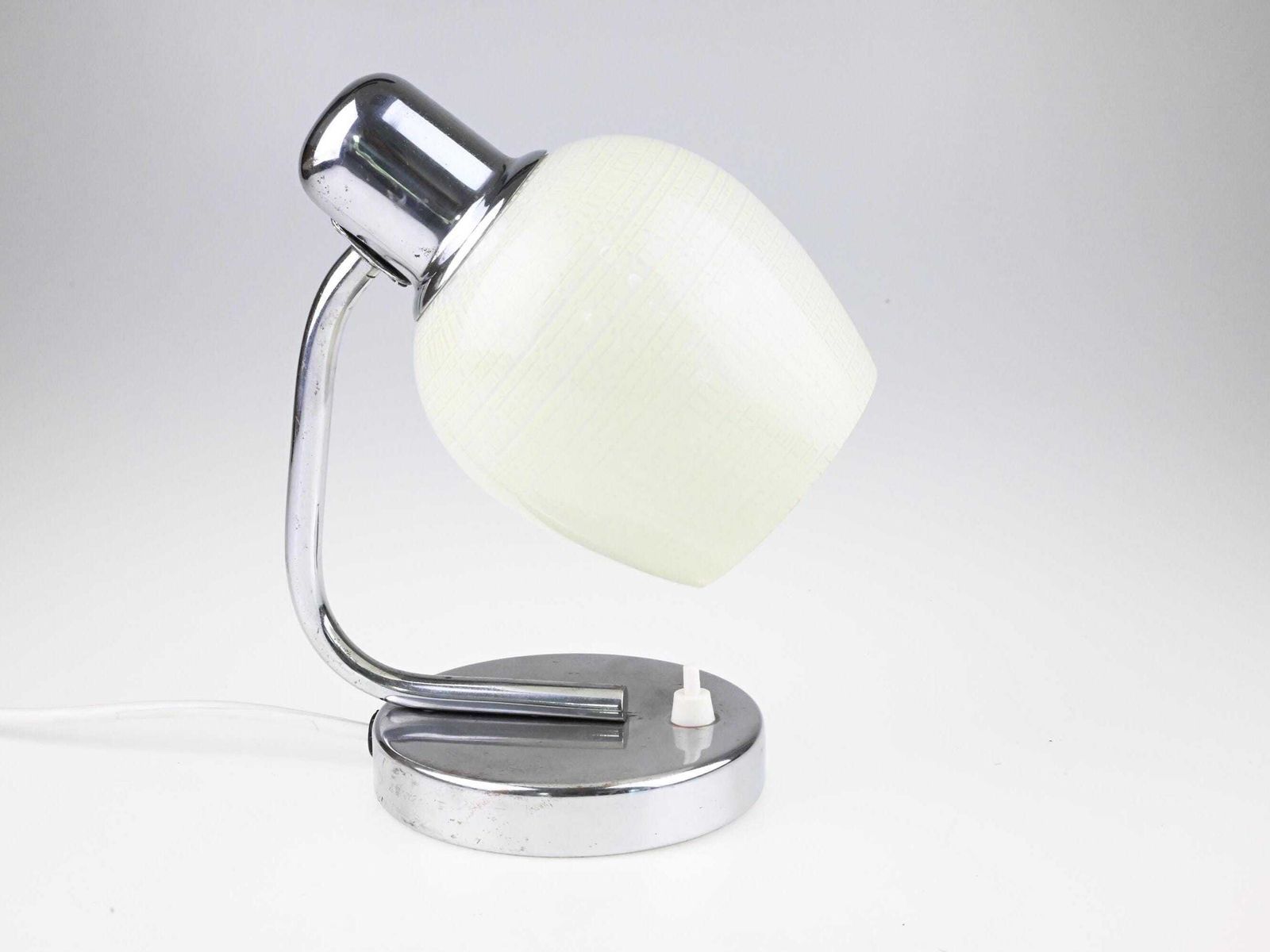 Vintage Napako Art Deco Table Lamp, Vintage Table Lamp, Art Deco Lamp, Desk Lamp, Bedside Lamp, Mid Cenutry Lamp, Chrome Lamp, Table Light photo vinterior