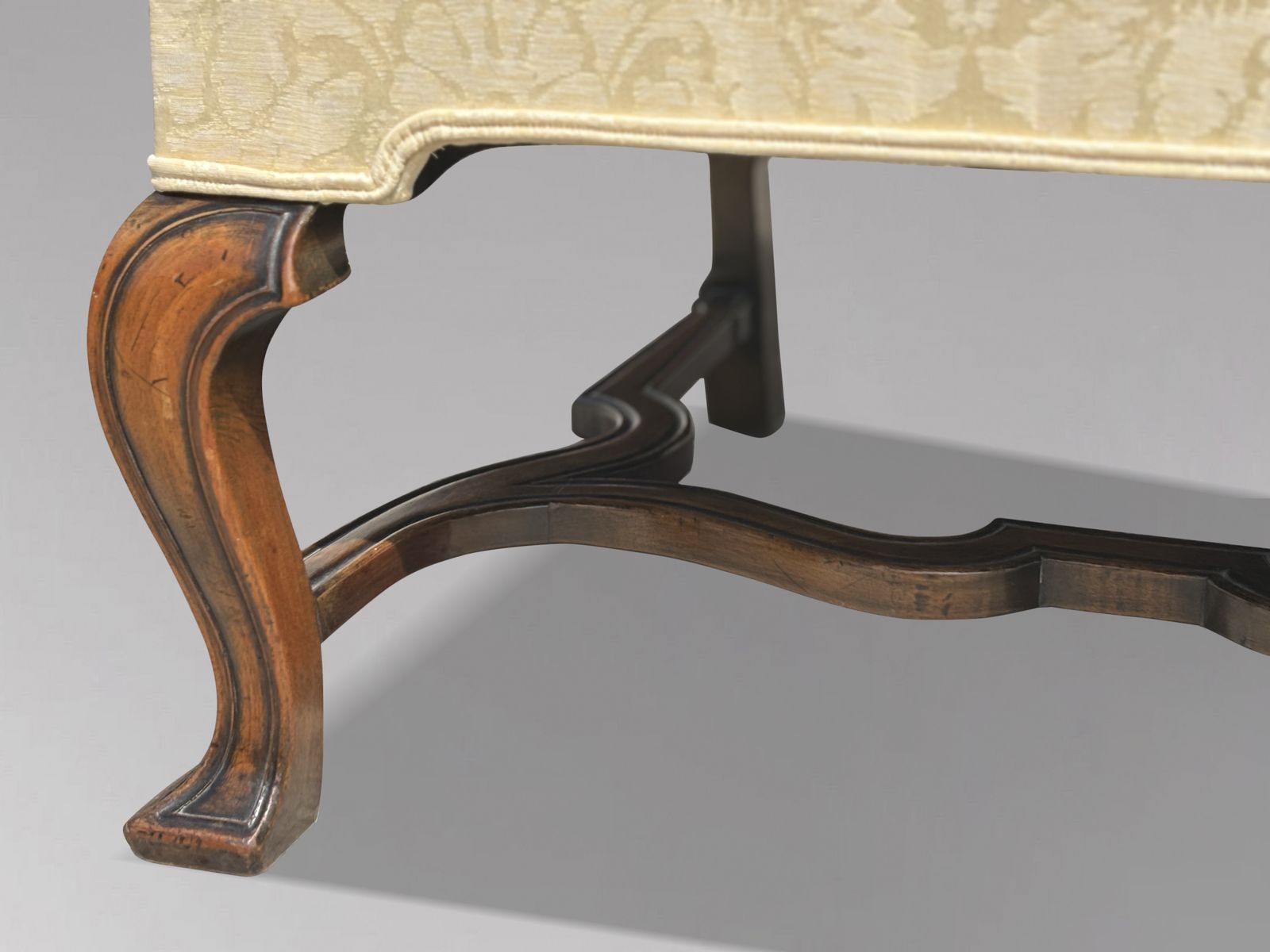 Edwardian Period Carved Walnut Upholstered Settee Of The Queen Anne Style photo Furniture