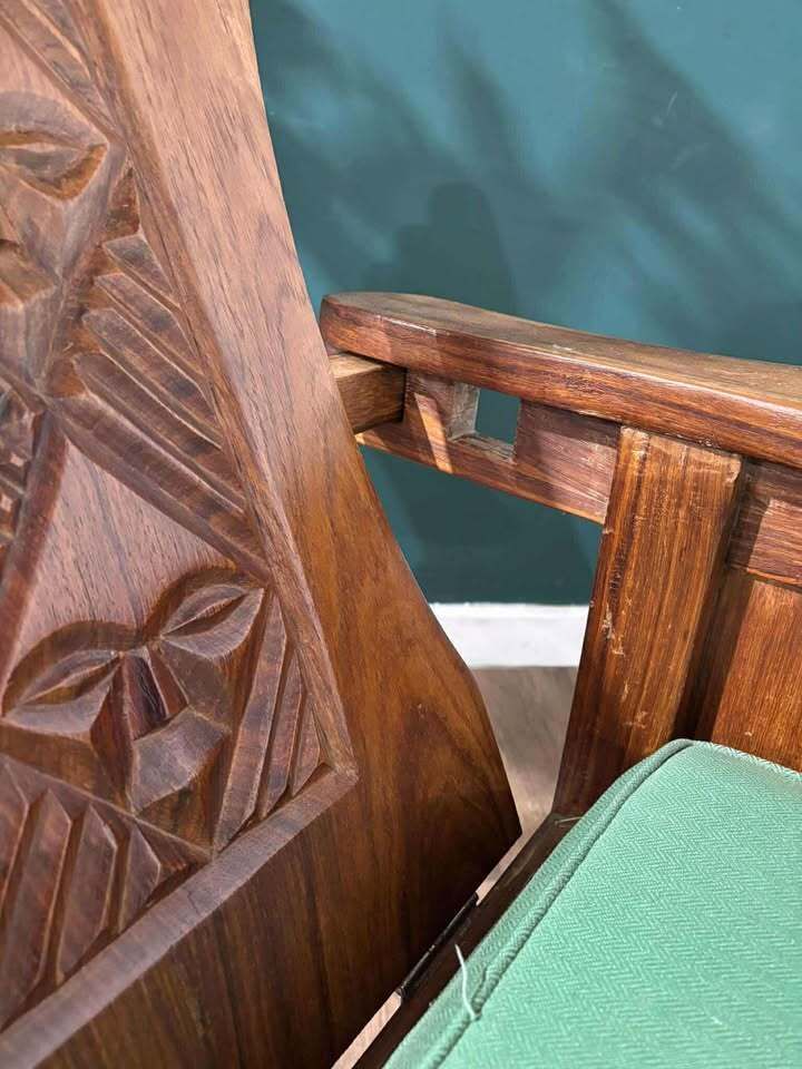Furniture Adjustable Decorative Chair With Tribal Inspired Carvings photo