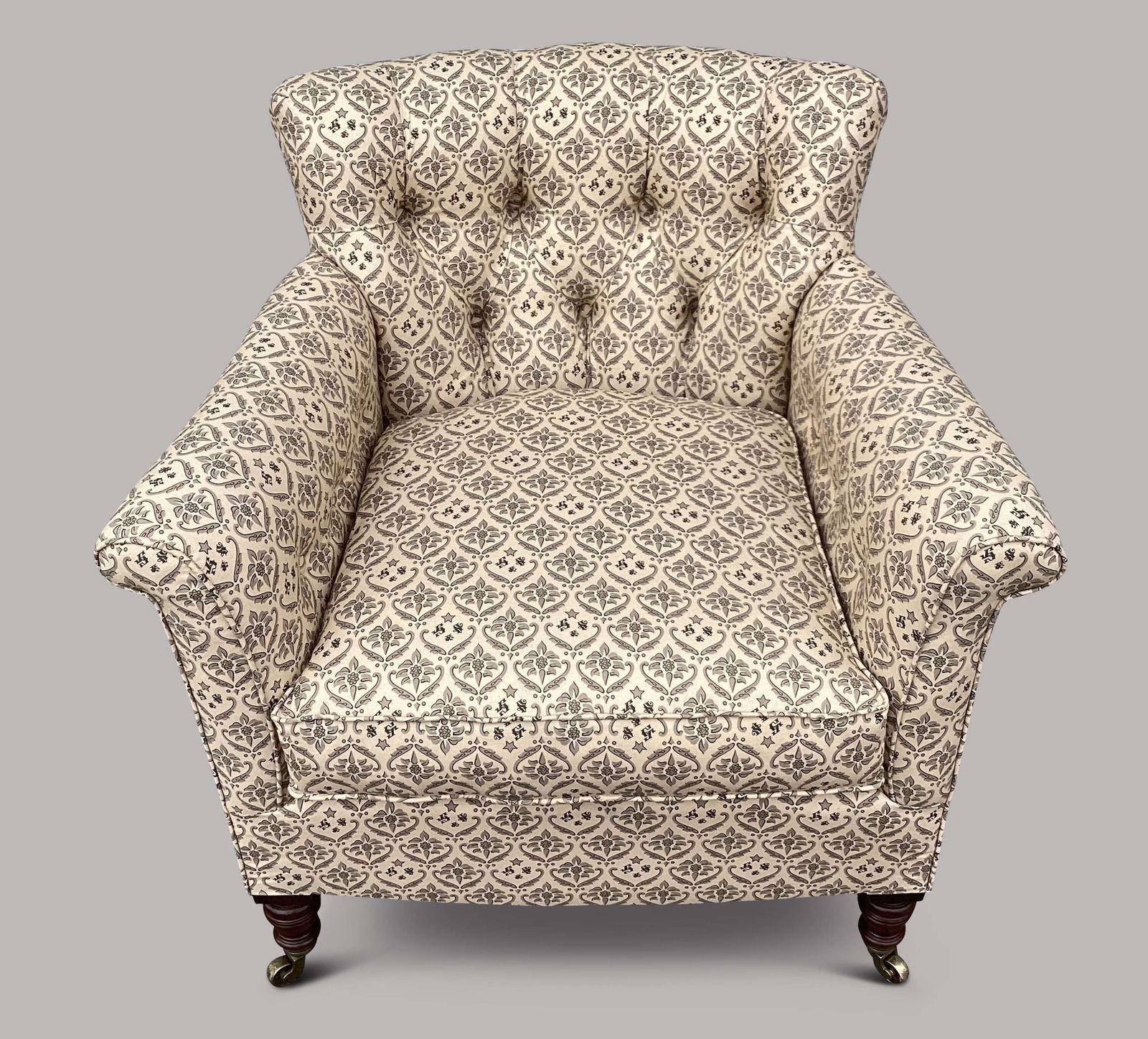 Good C19th Howard And Sons Upholstered Woodstock Armchair photo buy
