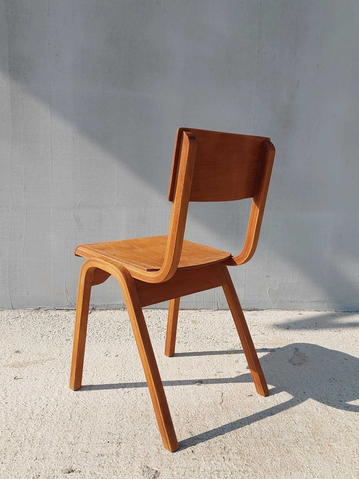 Mid Century Children's Chair, Kid's Chair, Beech Wood, Anatomical Chair, Kid's Room, 1970s photo buy