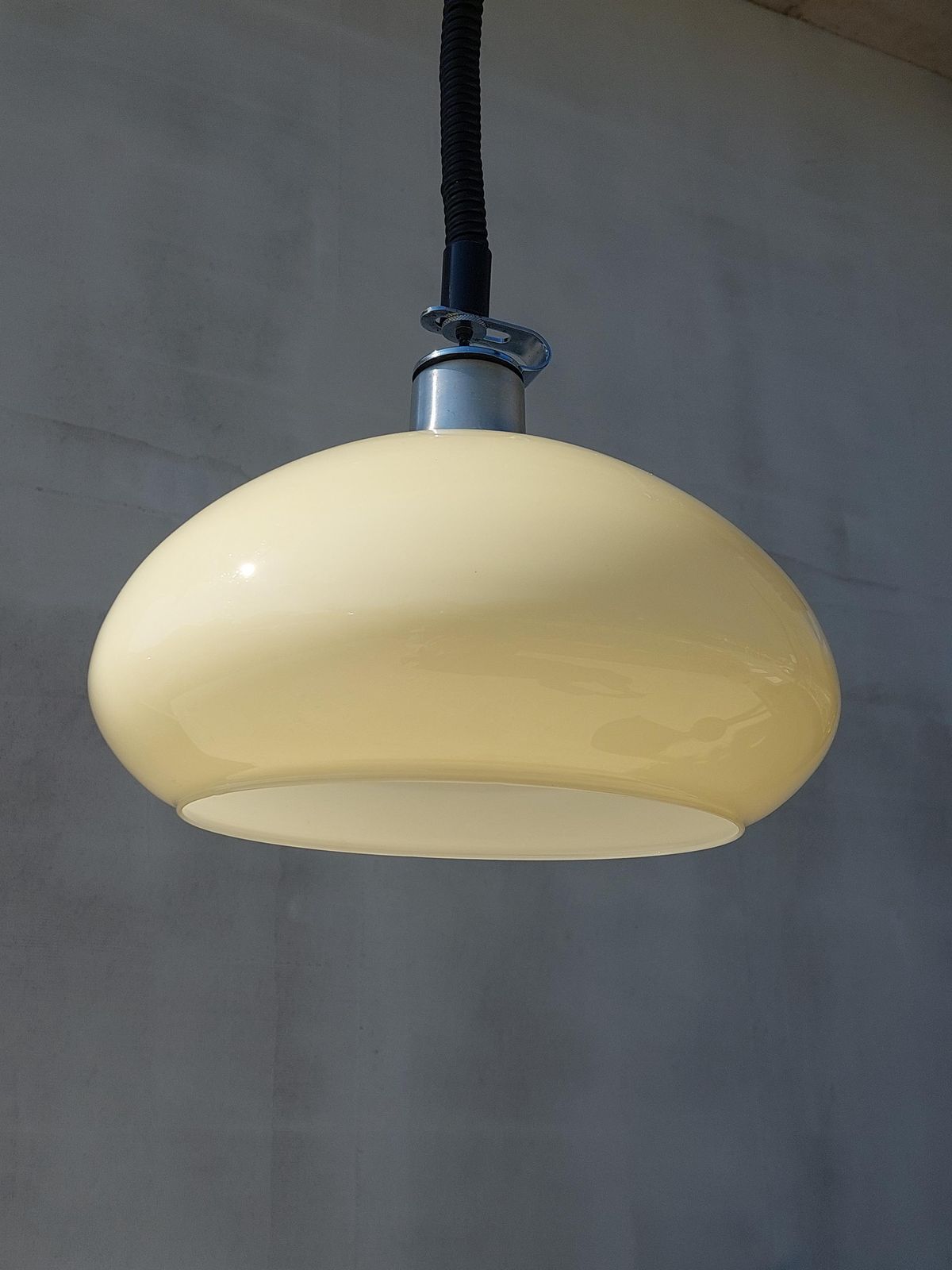 Retro Pendant Light / Retro Ceiling Light / Retro Lighting / Ufo Pendant Light / Space Age /Space Age Pendant Lamp / Mcm Pendant Light /70's photo for sale