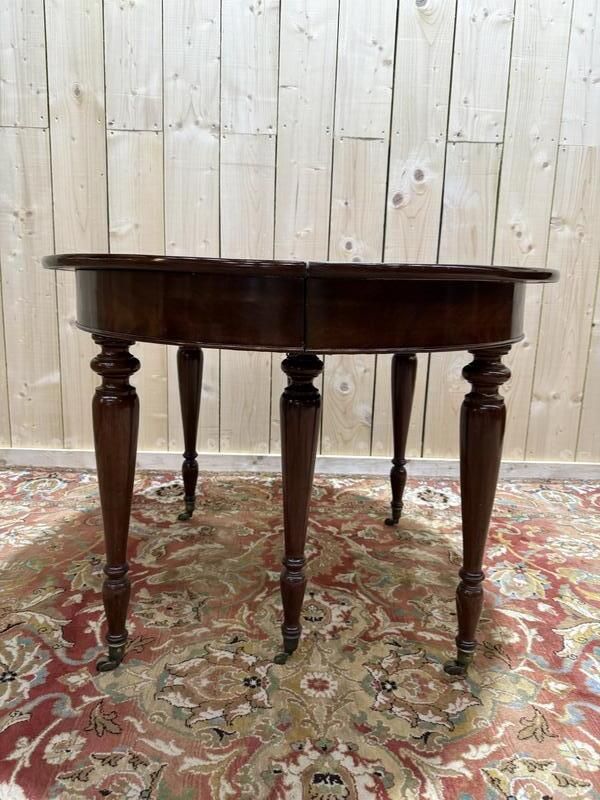 Table De Salle à Manger Ovale En Acajou Style Napoléon III   Anglaise photo 900.0