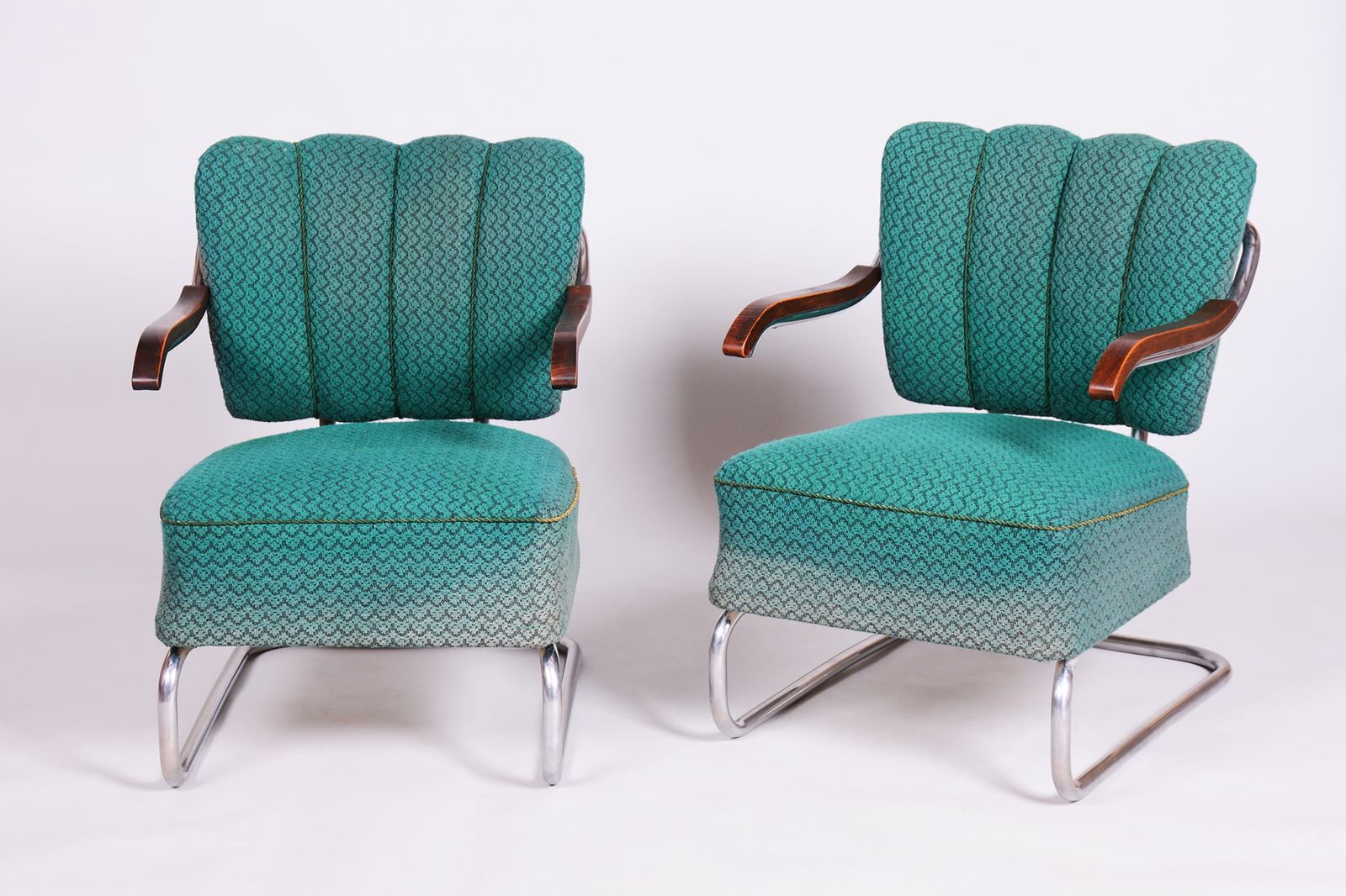 Set Of Two Original Bauhaus Armchairs, By O. Zoufalý, Beech, Czech, 1930s