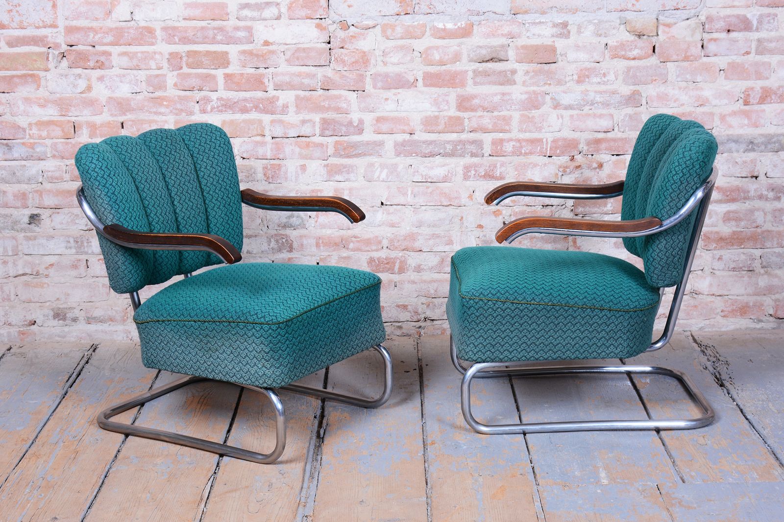 Set Of Two Original Bauhaus Armchairs, By O. Zoufalý, Beech, Czech, 1930s photo vintage