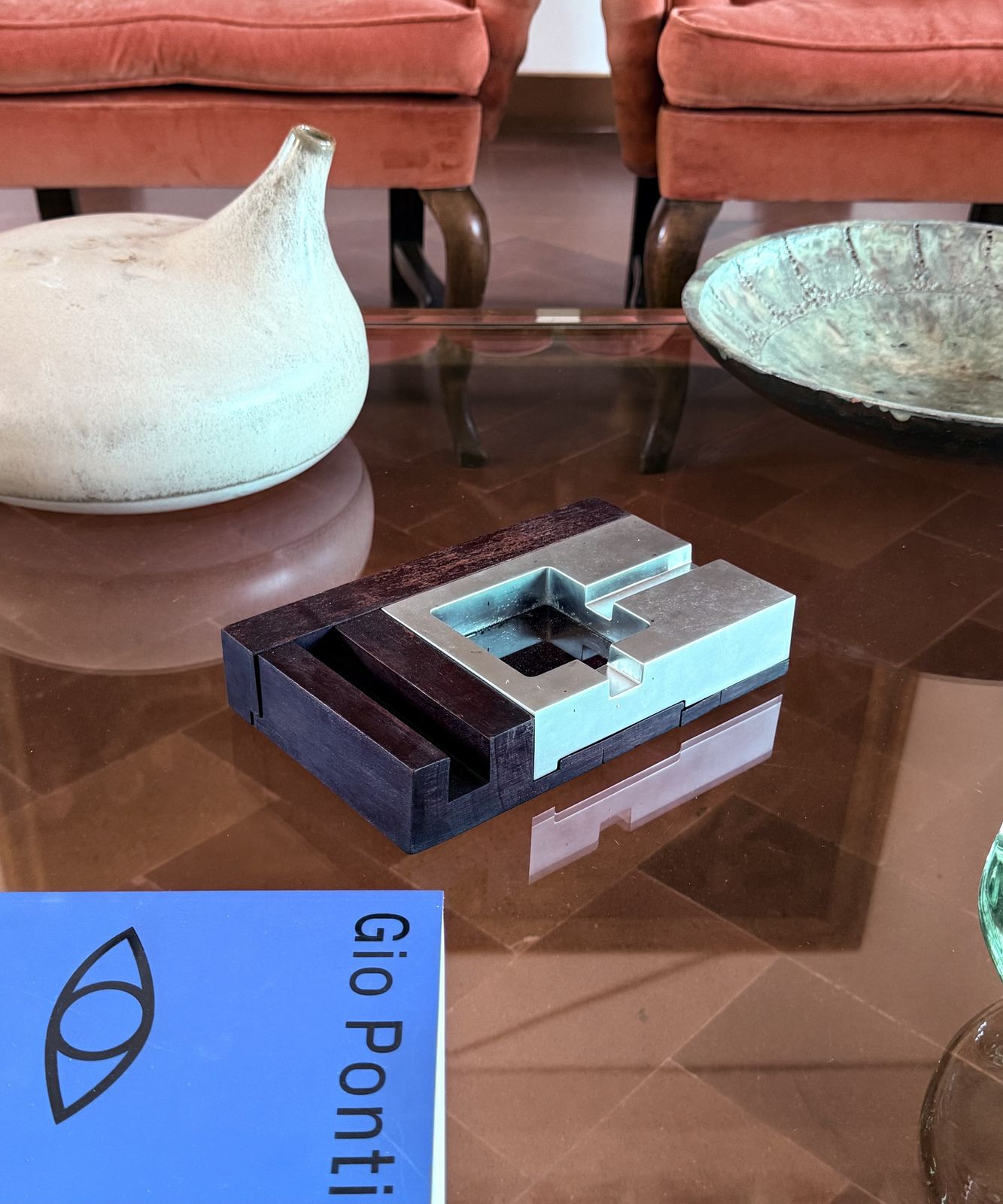 photo furniture Mid Century Modern Mahogany Ashtray, Alfred Dunhill Italy 1970s