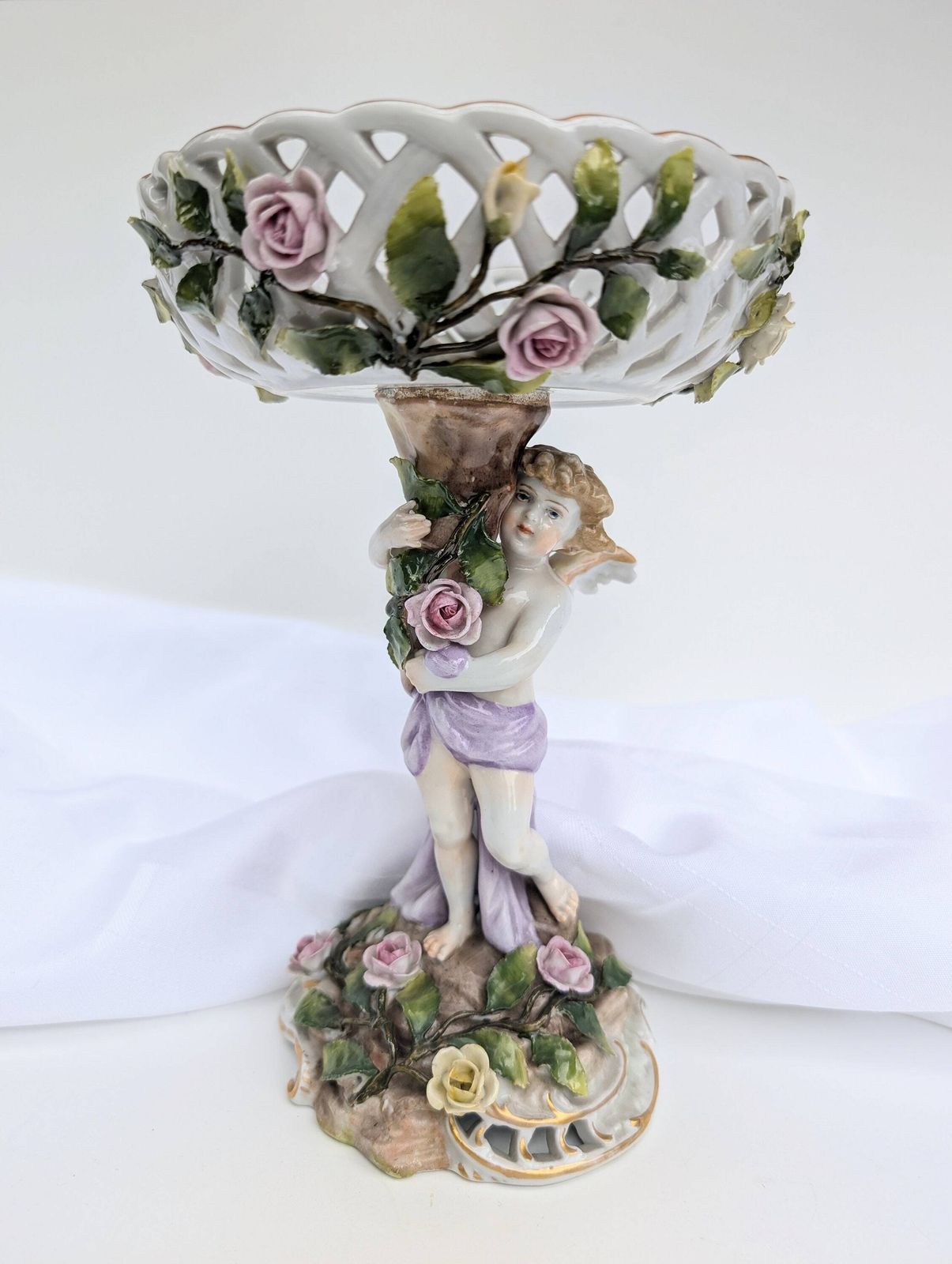 Rare Find ** 1930s Hand Painted Von Schierholz Porcelain Cherub Compote Centrepiece 10"   Germany