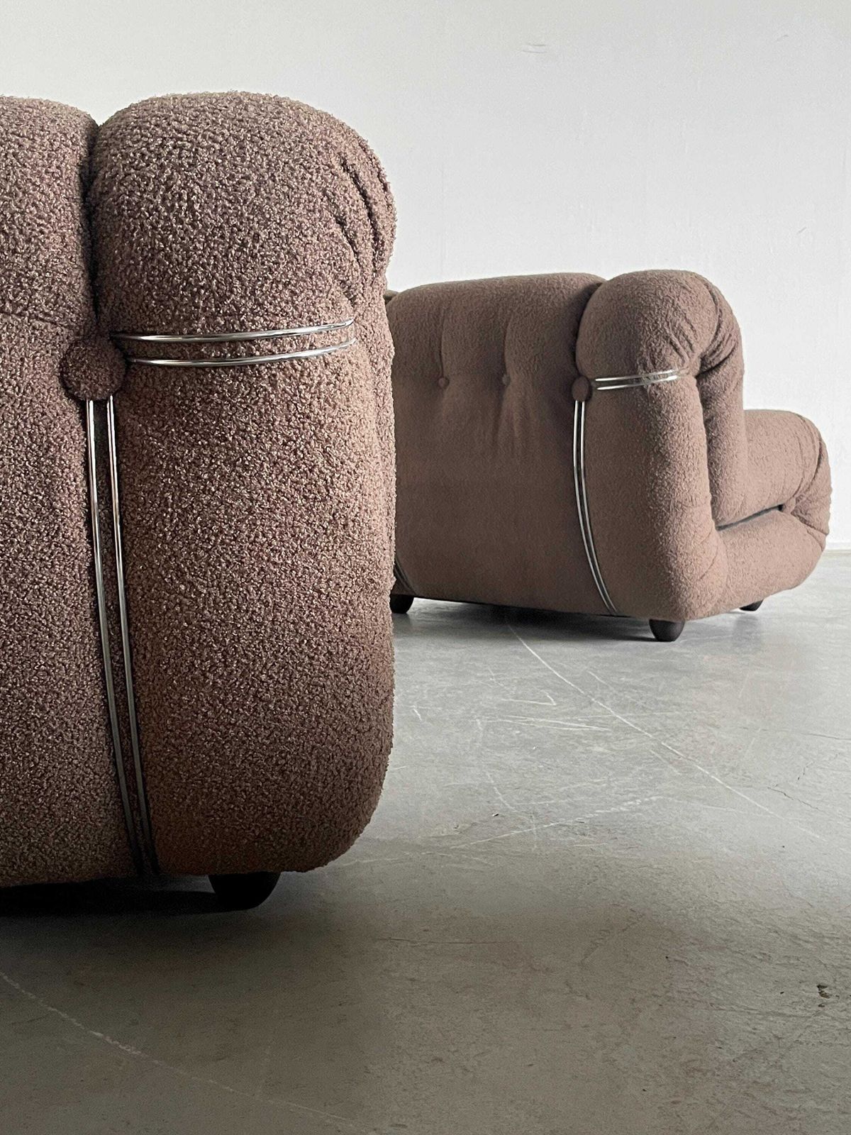 1 Of 4 Vintage Mimo Padova ‘Velasquez’ Seating Modules By In Dove Gray Boucle Upholstery And Chromed Steel, 1970s Italy photo buy