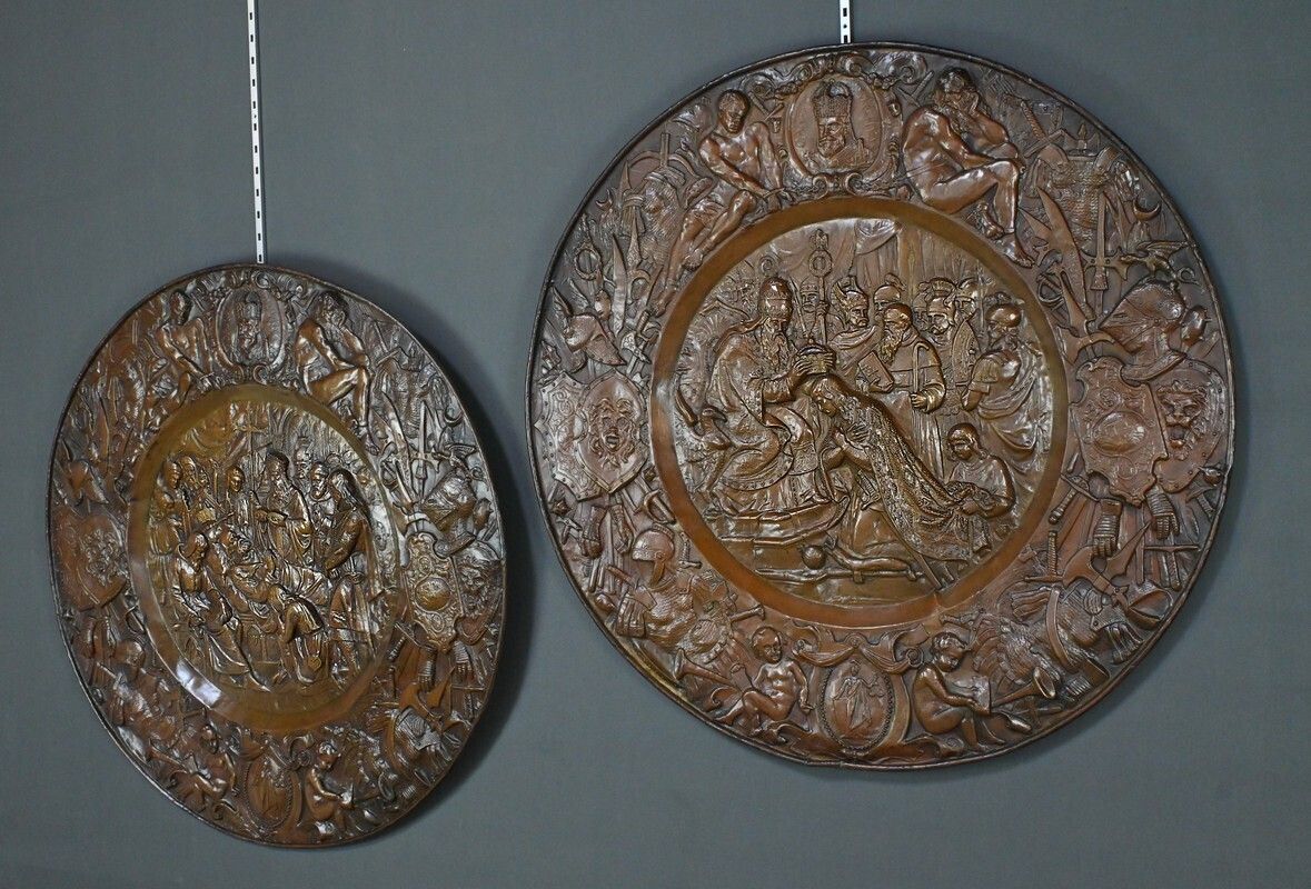 Pair Of Important “Charlemagne” Embossed Copper Trays – Late 19th Century photo vinterior