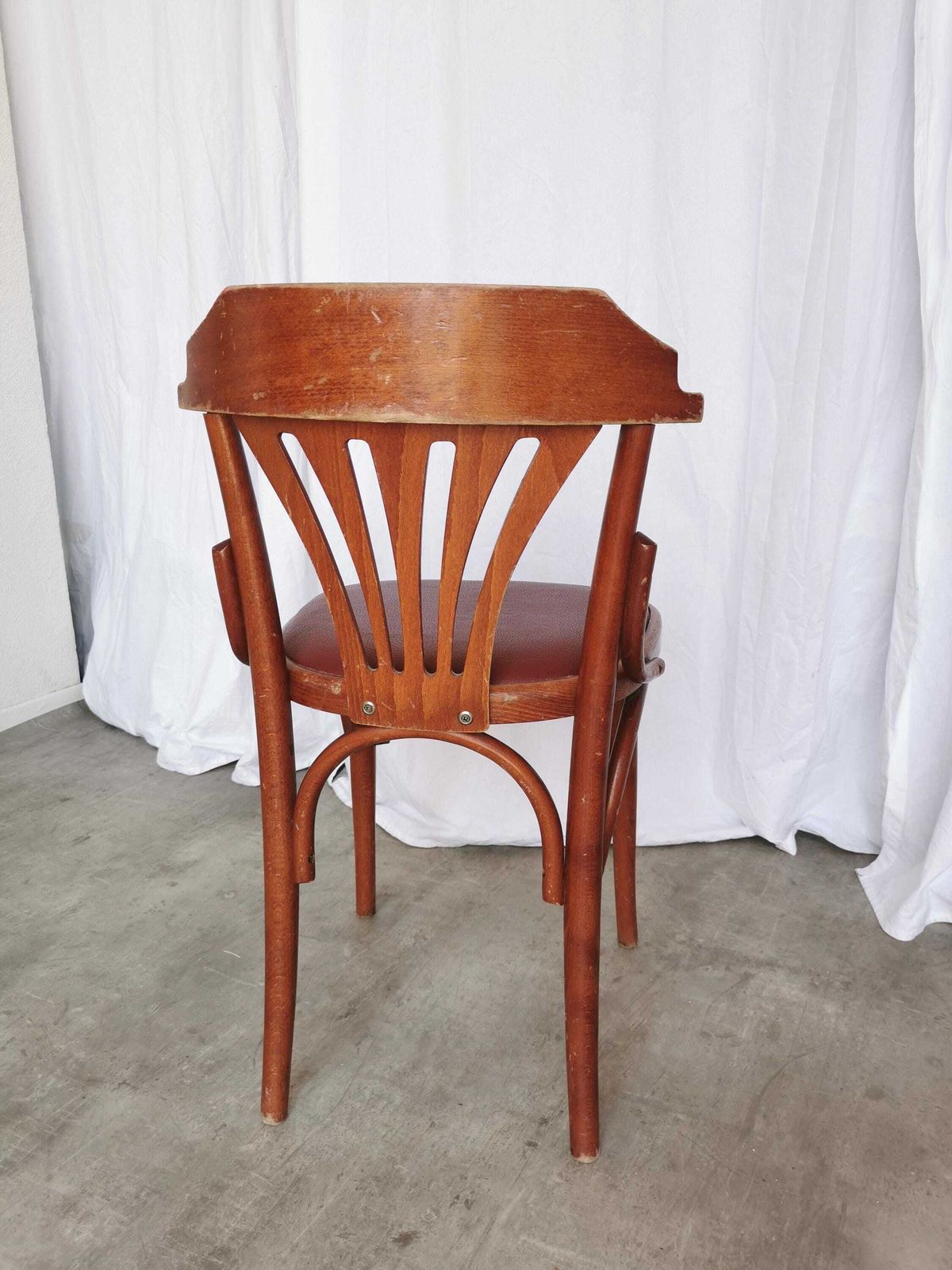 Vintage Bentwood Dining Chair With Fan Backrest / 1970s / Thonet Style / Dark Wood Frame And Faux Leather Seat / Irish Pub Style photo for sale