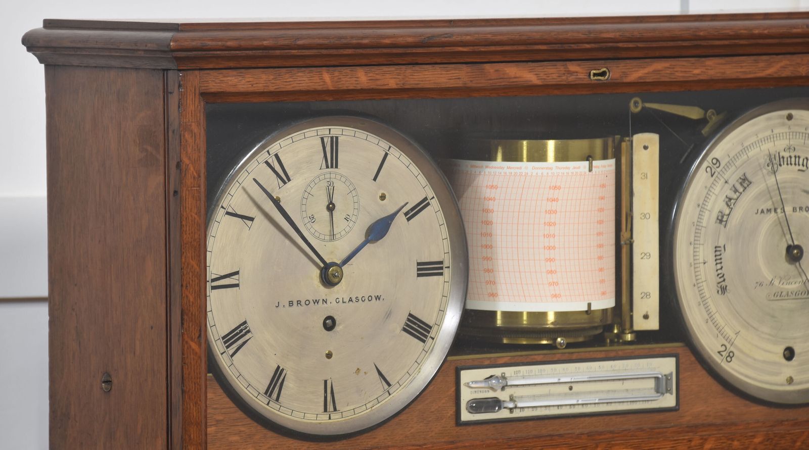 photo furniture Oak Cased Weather Station