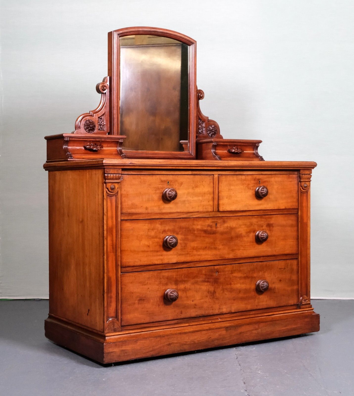 Brown Victorian Chest Of Drawers/ Dressing Table With Mirror & Drawers